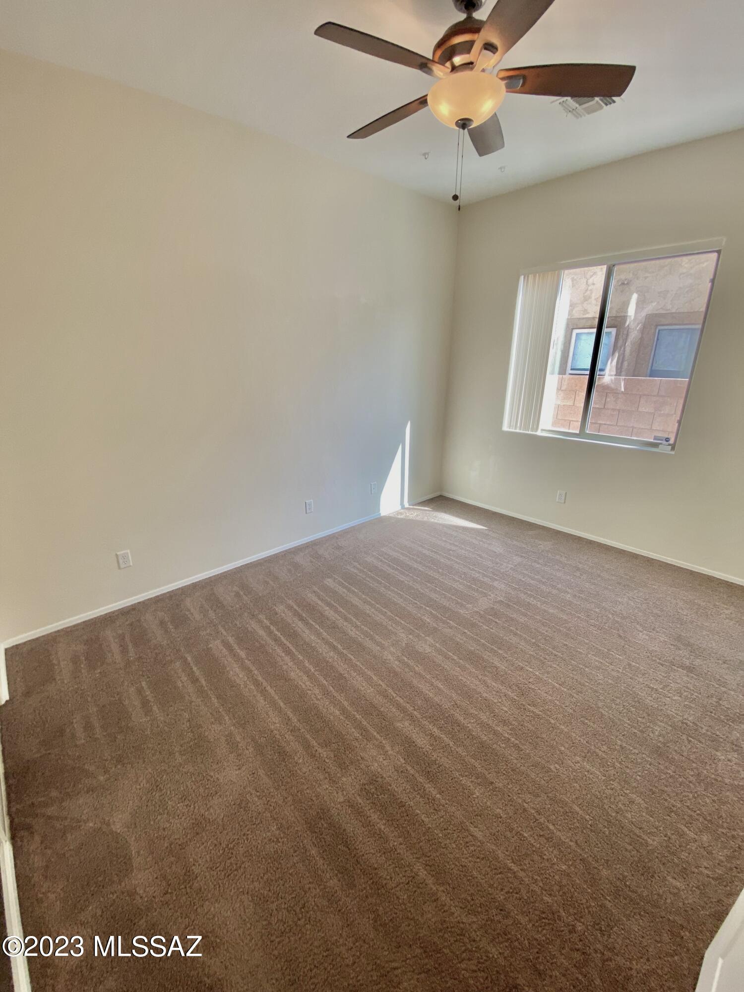 Somerset Canyon Neighborhood 10, Par. X,Y - Residential Lease