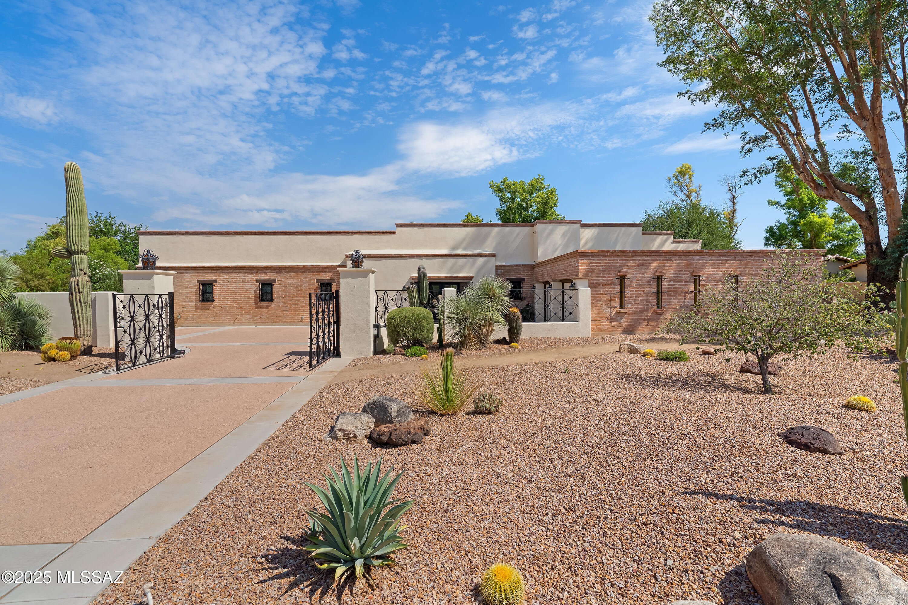 Tucson National Est - Residential