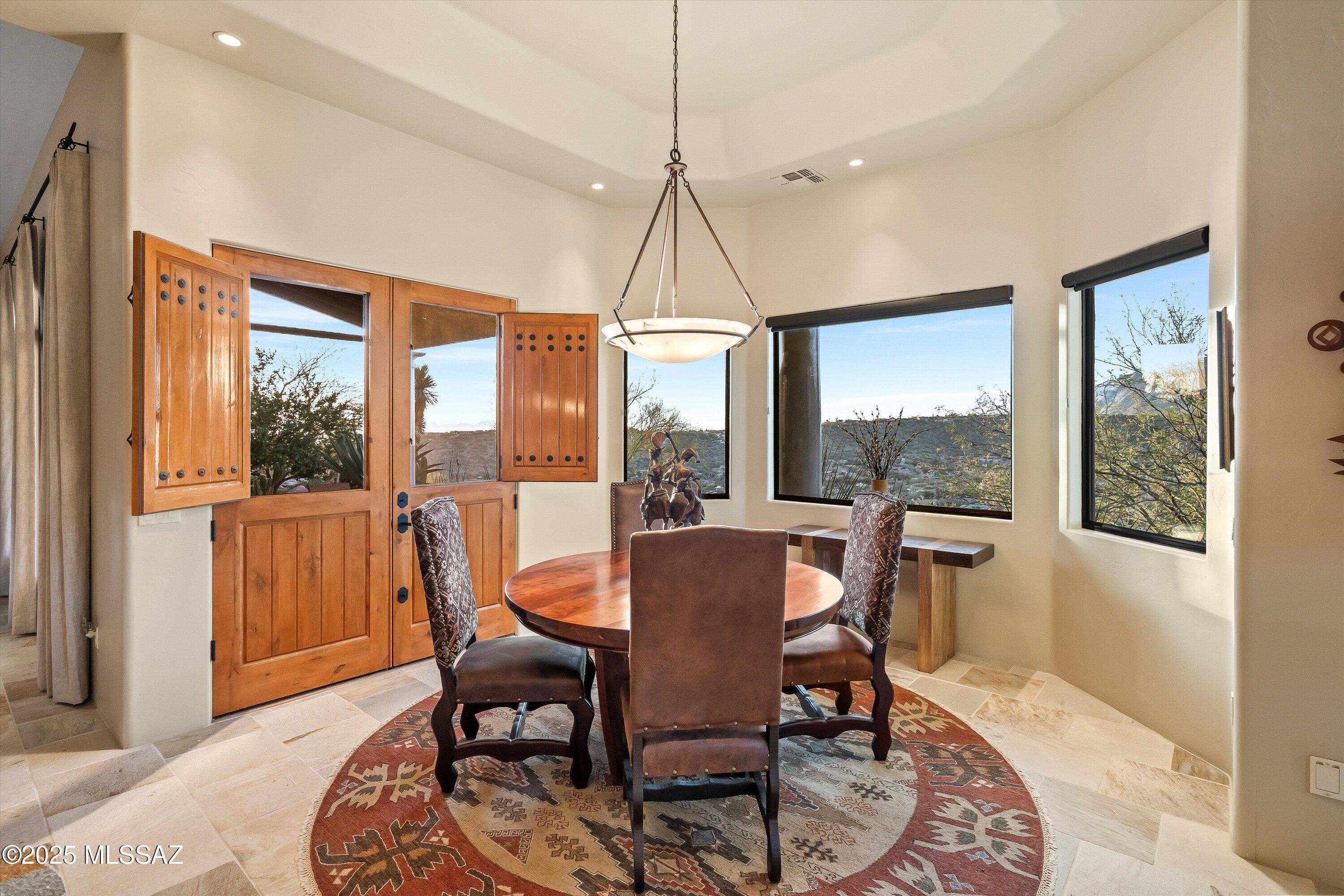 Sabino Mountain (1-290) - Residential