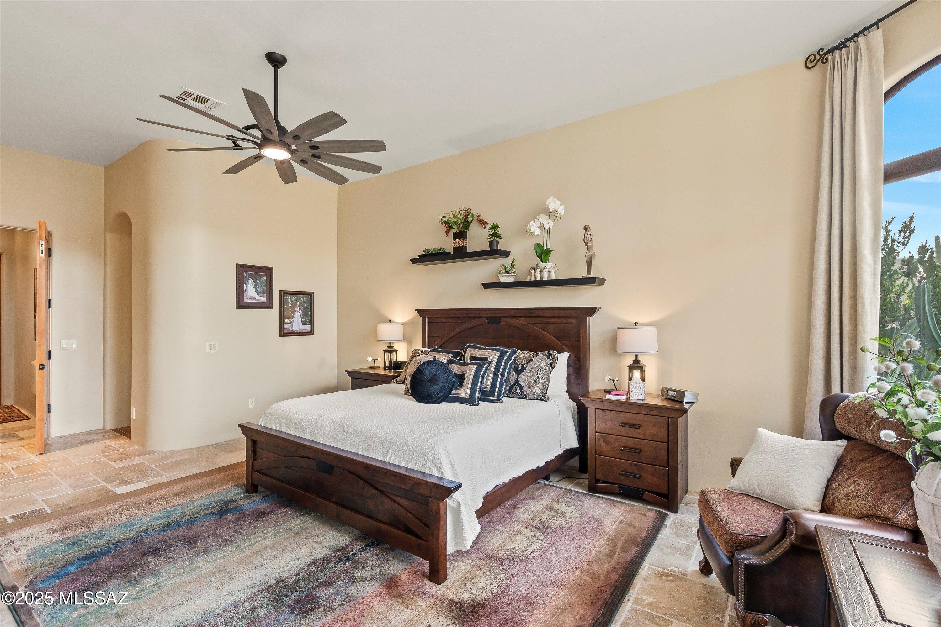 Sabino Mountain (1-290) - Residential