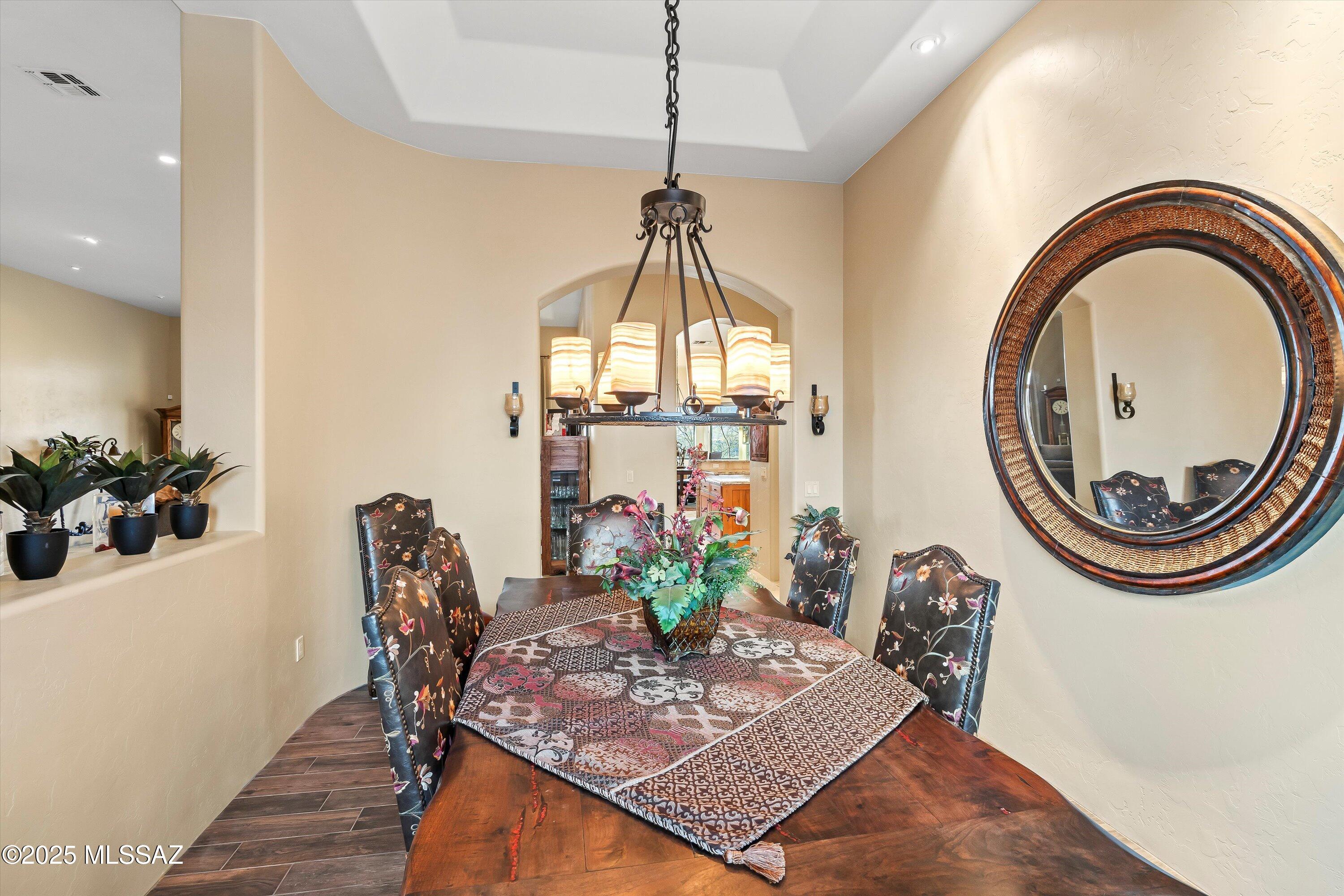 Sabino Mountain (1-290) - Residential