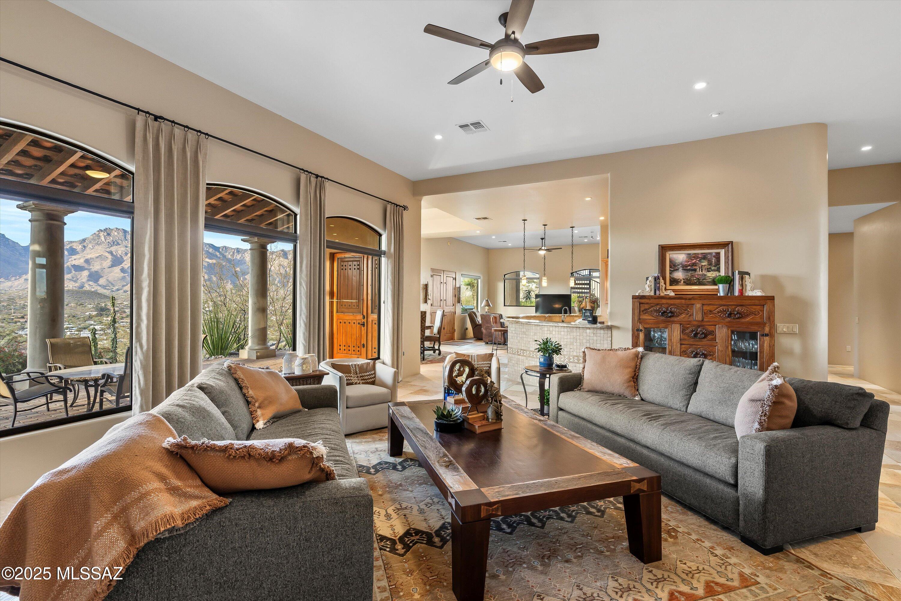 Sabino Mountain (1-290) - Residential