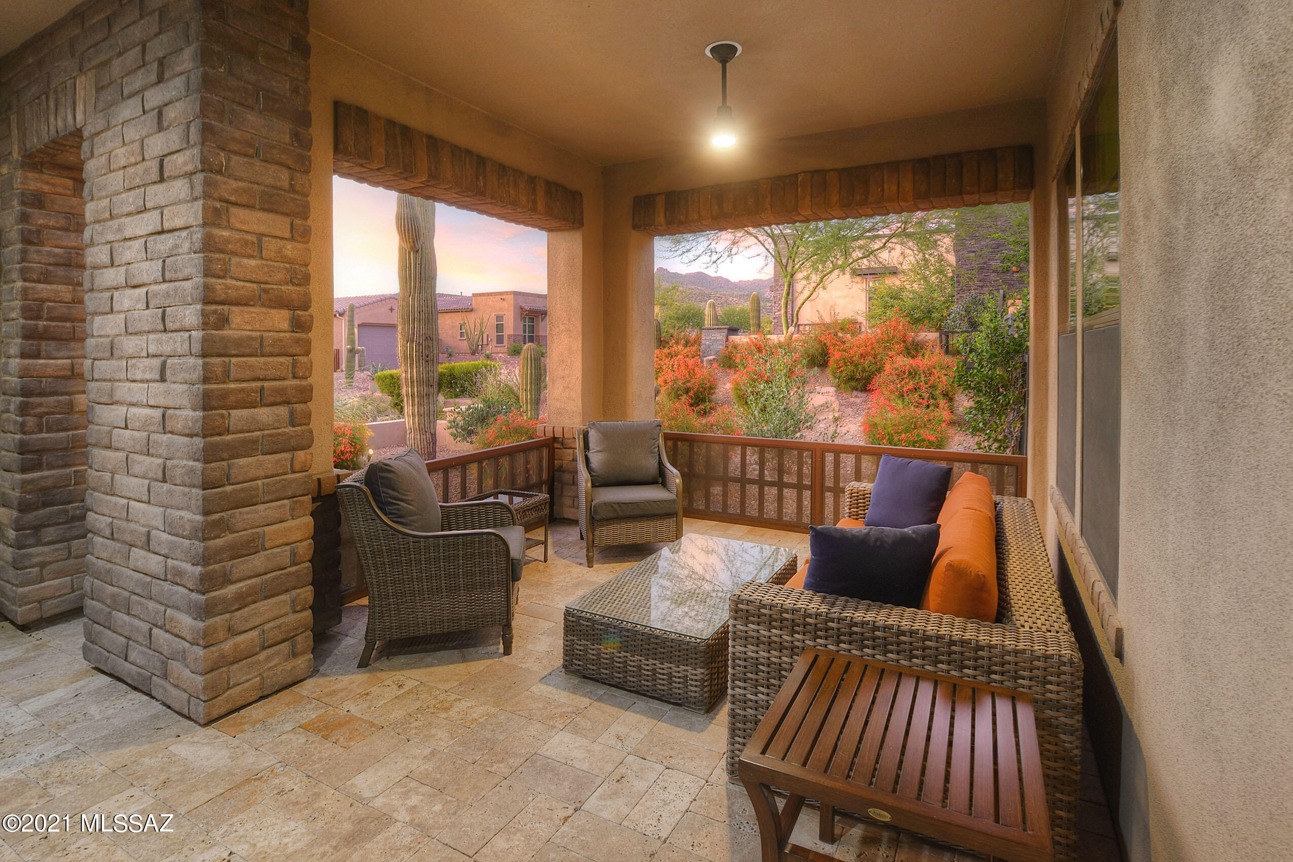 Los Saguaros At Dove Mountain SQ20121640199 - Residential
