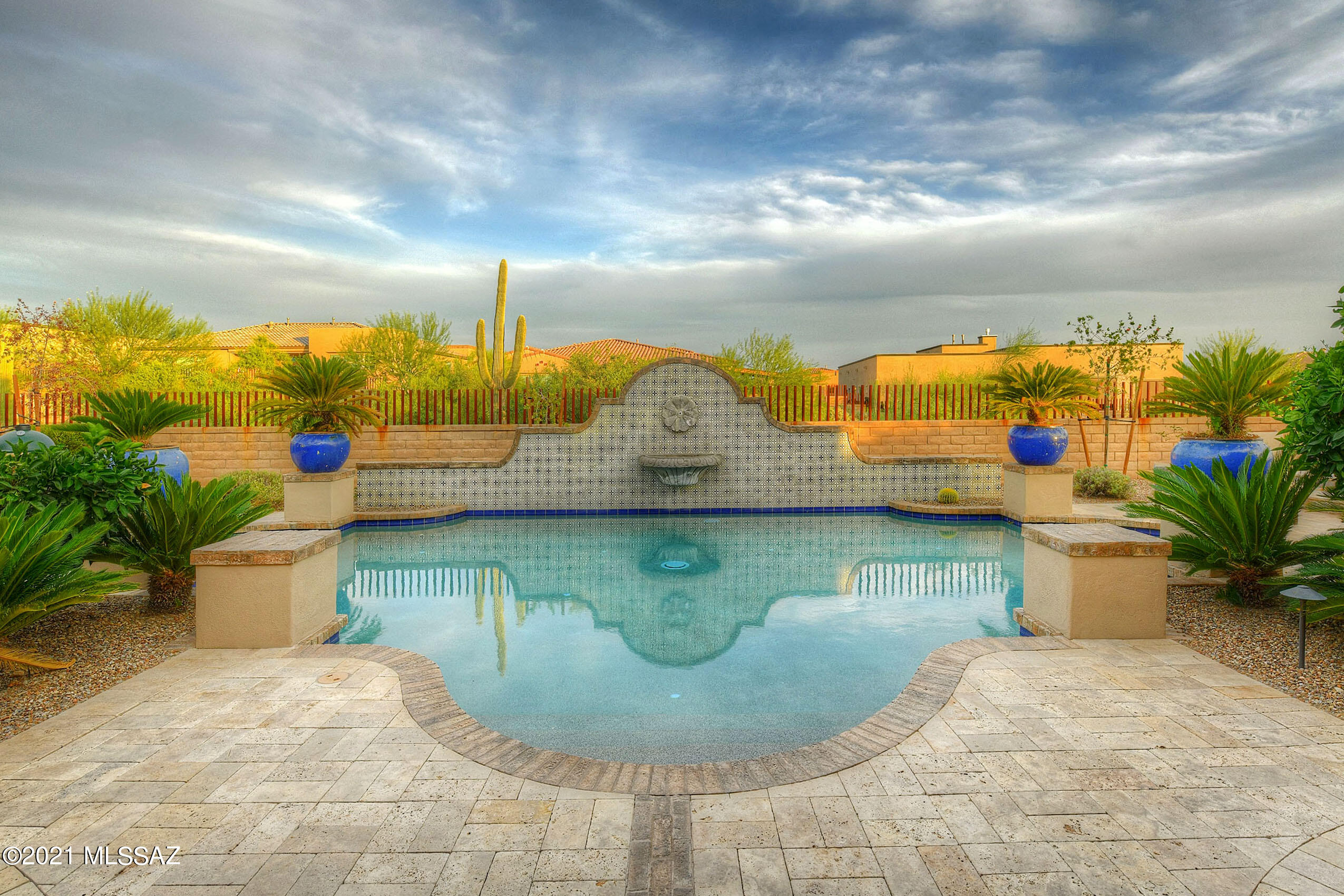 Los Saguaros At Dove Mountain SQ20121640199 - Residential