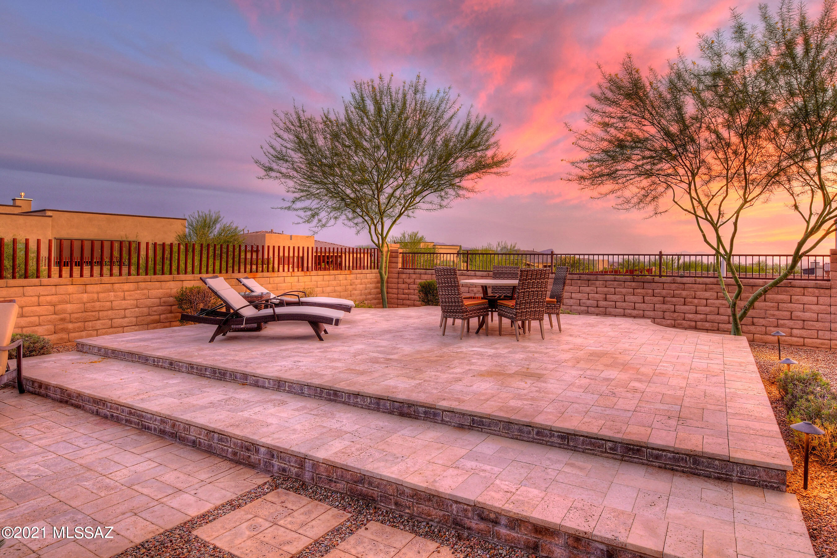 Los Saguaros At Dove Mountain SQ20121640199 - Residential