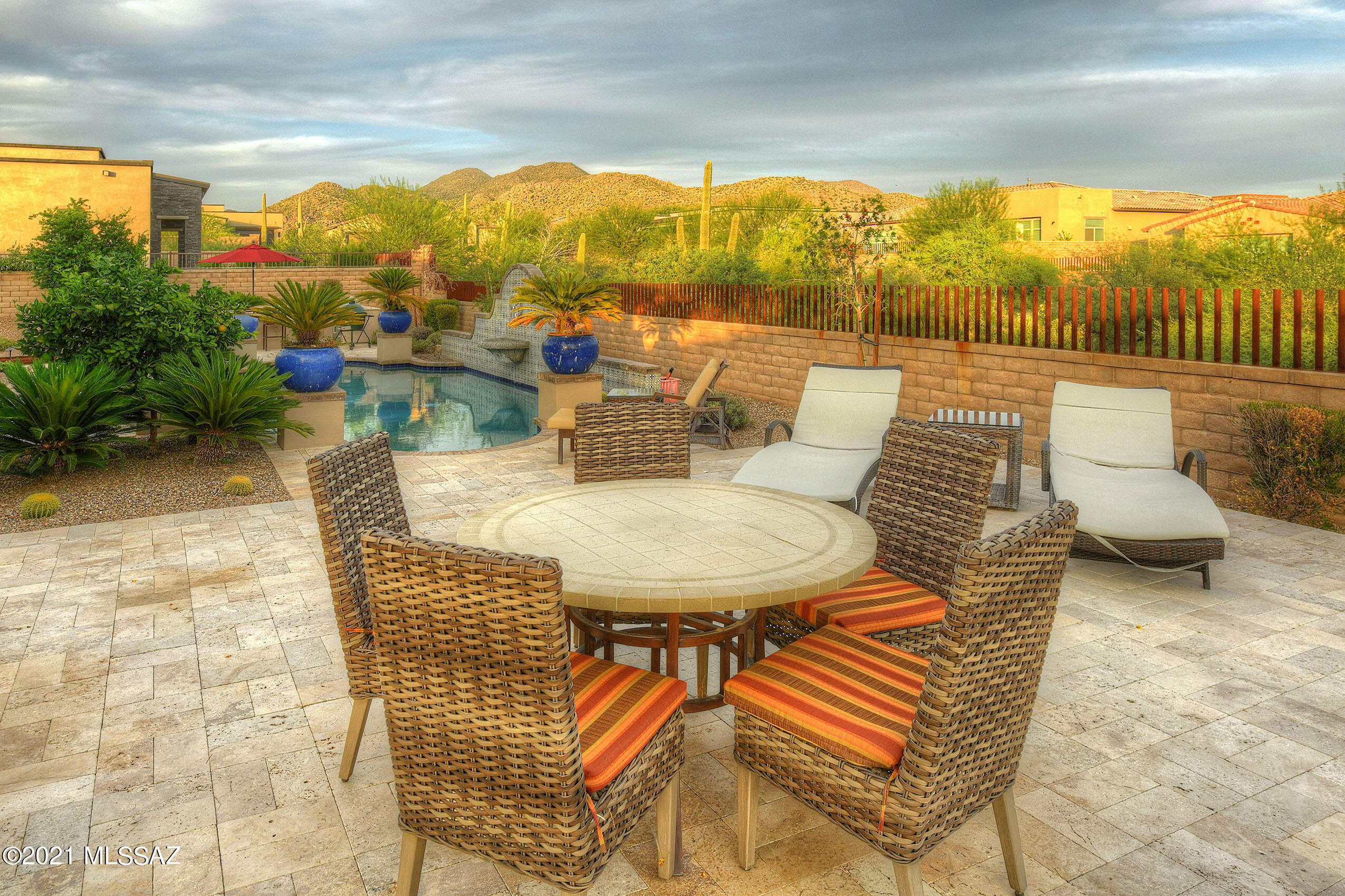 Los Saguaros At Dove Mountain SQ20121640199 - Residential
