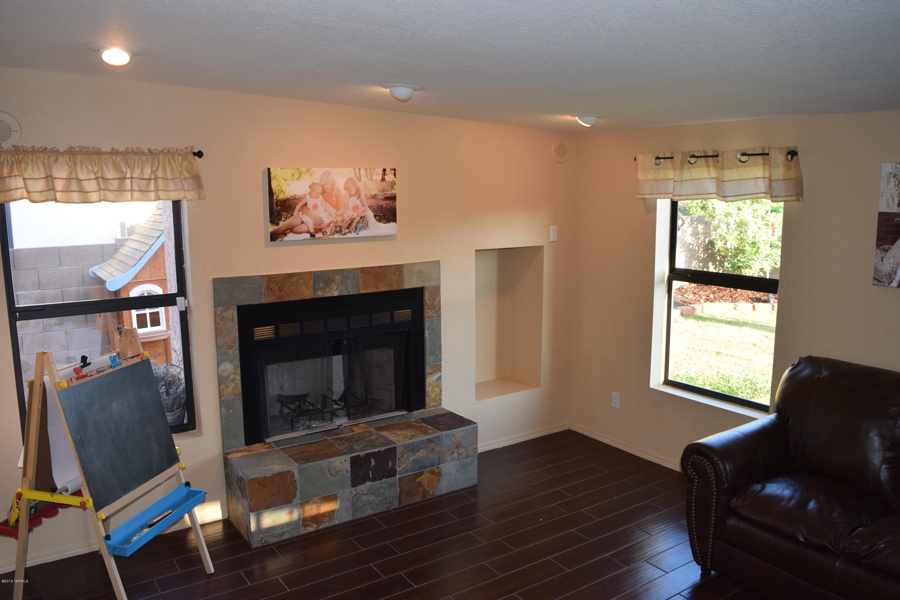 Desert Cove (1-65) - Residential