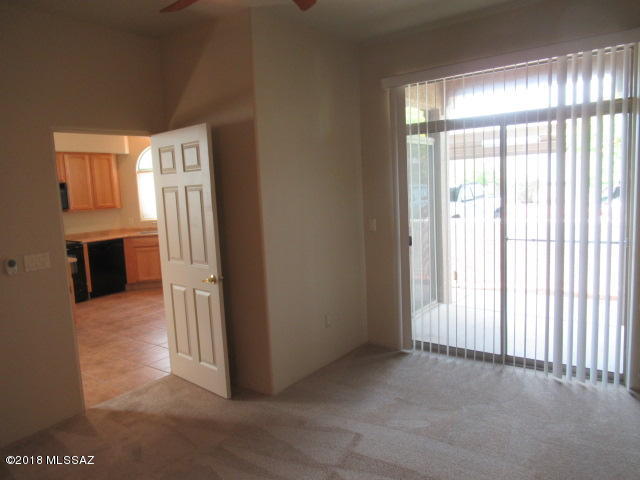 Kinney Village (1-112) - Residential