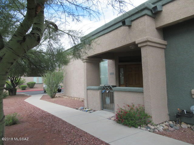 Kinney Village (1-112) - Residential