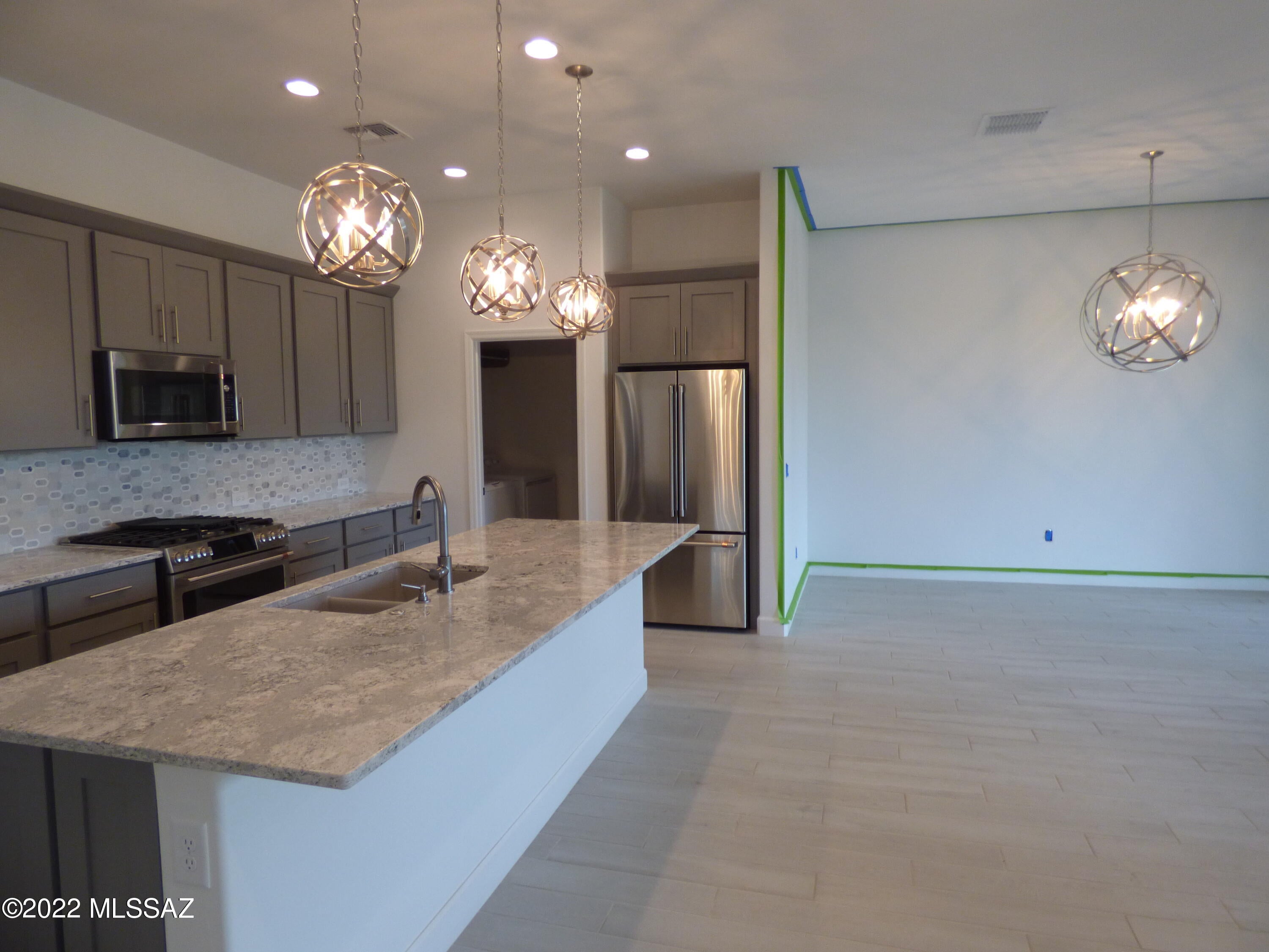 Saddlebrooke - Residential Lease