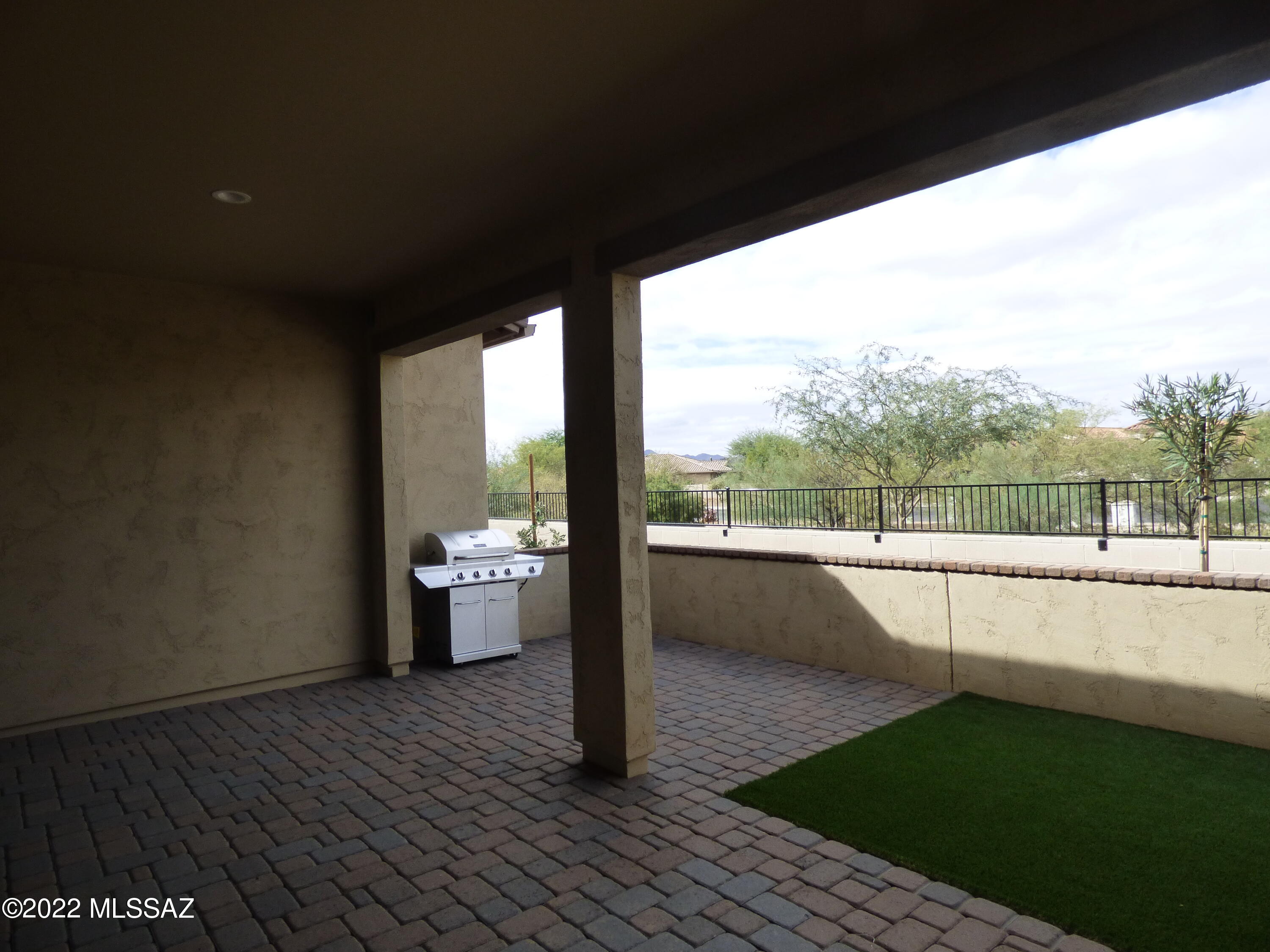 Saddlebrooke - Residential Lease