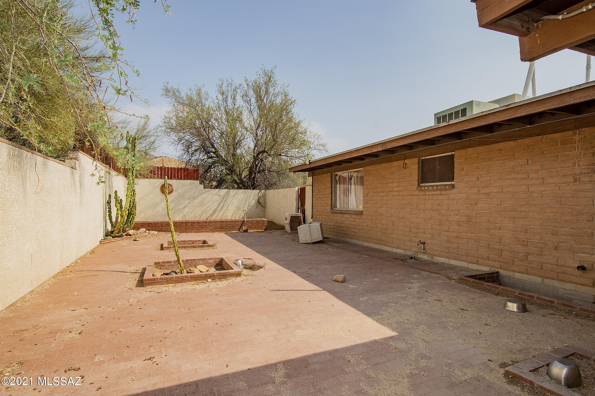 Rancho Feliz(1-115) - Residential