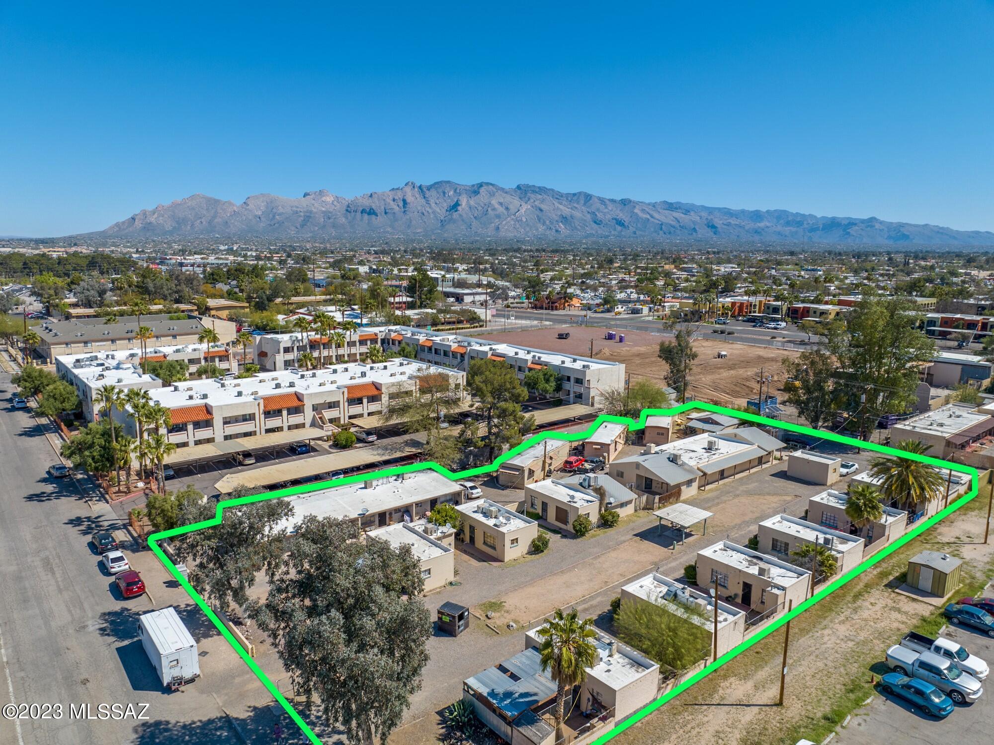 This address is sold together with 2630 North 14th Avenue (107-09-015A) for a total price of $2,200,000
Value add has excellent opportunity.
• Turn-Key opportunity
• Recent capital improvements
• In-place management
• On-site laundry facility
 

Capital improvements made over the past year have dropped NOI significantly.  Gross monthly potential is just under $20k at full occupancy