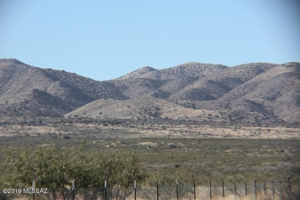10 Acre lot on Scenic Rd in Benson, AZ.
Power close by. Good water table in this area. OWNER FINANCING PREFERRED.
