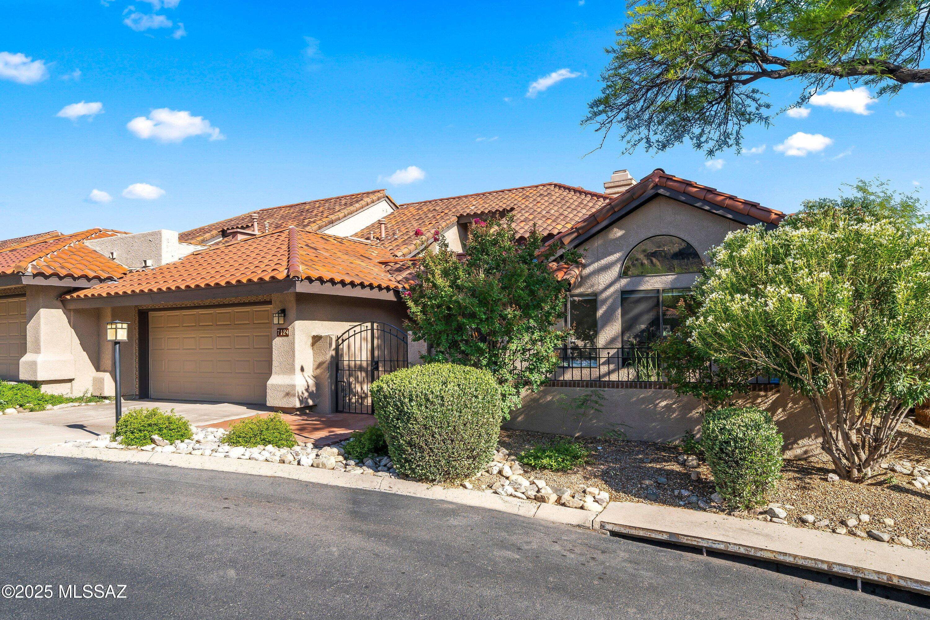 Ventana Canyon Lake Estates (1-47) - Residential