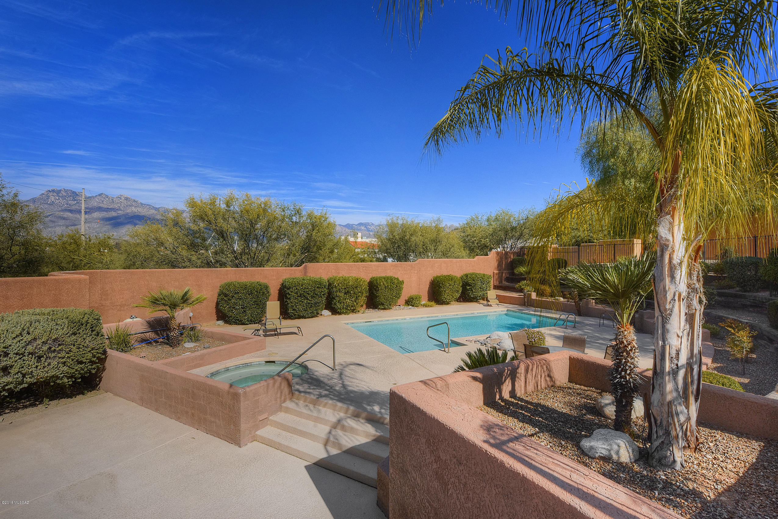 Immaculately maintained home in a wonderful location!  This home displays true pride of ownership with amazing views!  Convenient access to shopping, restaurants, hiking, and everything you could ever need.  So much space, storage, and privacy.  Don't miss out on your chance to own this gem!