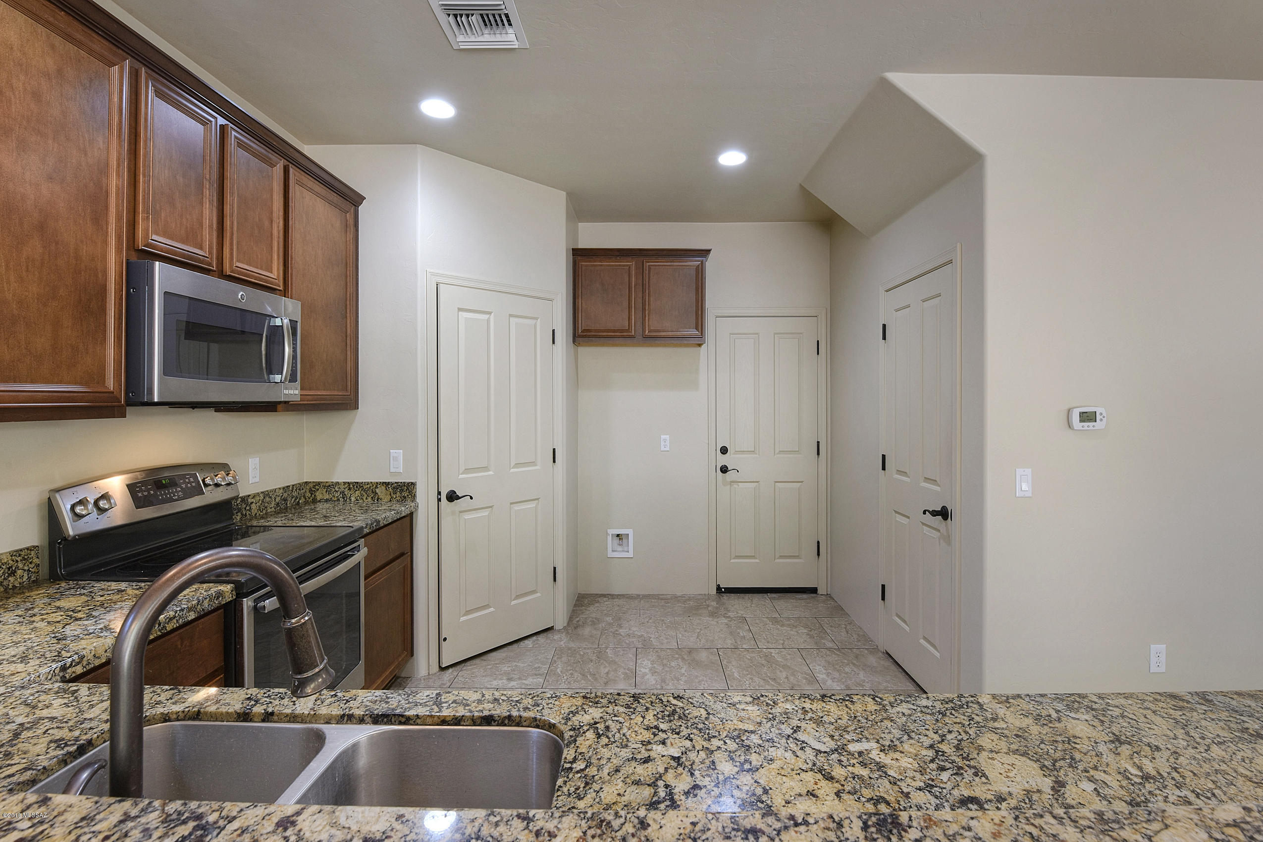 Beverly Terrace (1-18) - Residential