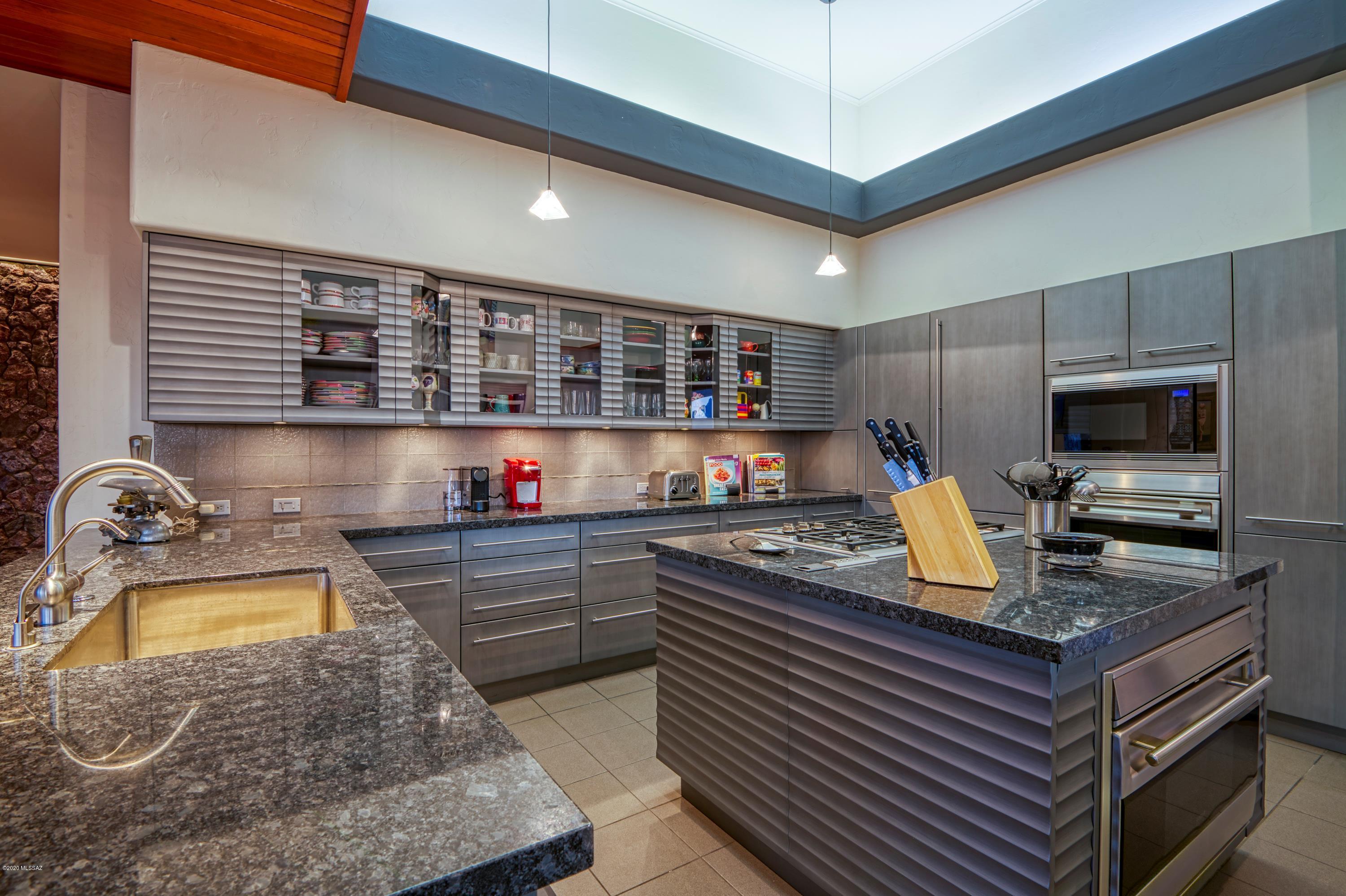 Catalina Foothills Est. NO. 10 (73-90, 119, 121, 123, 127-146) - Residential