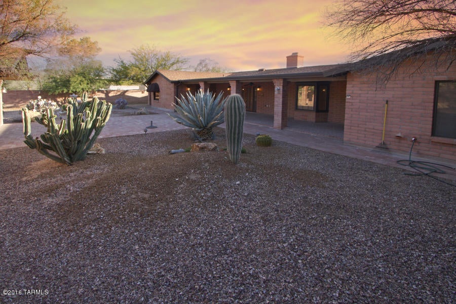 Oracle Foothills Estates NO. 7 (301-383) - Residential Lease