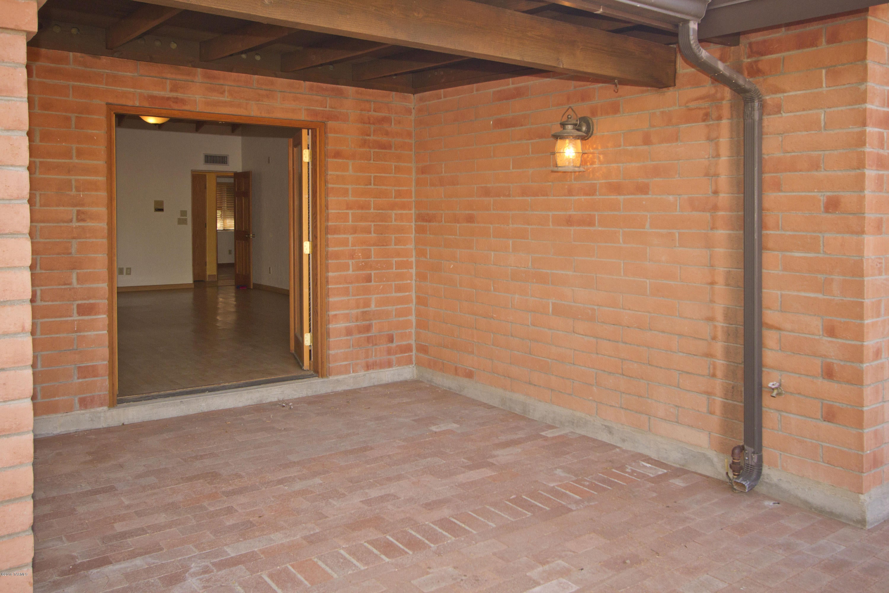 Oracle Foothills Estates NO. 7 (301-383) - Residential Lease