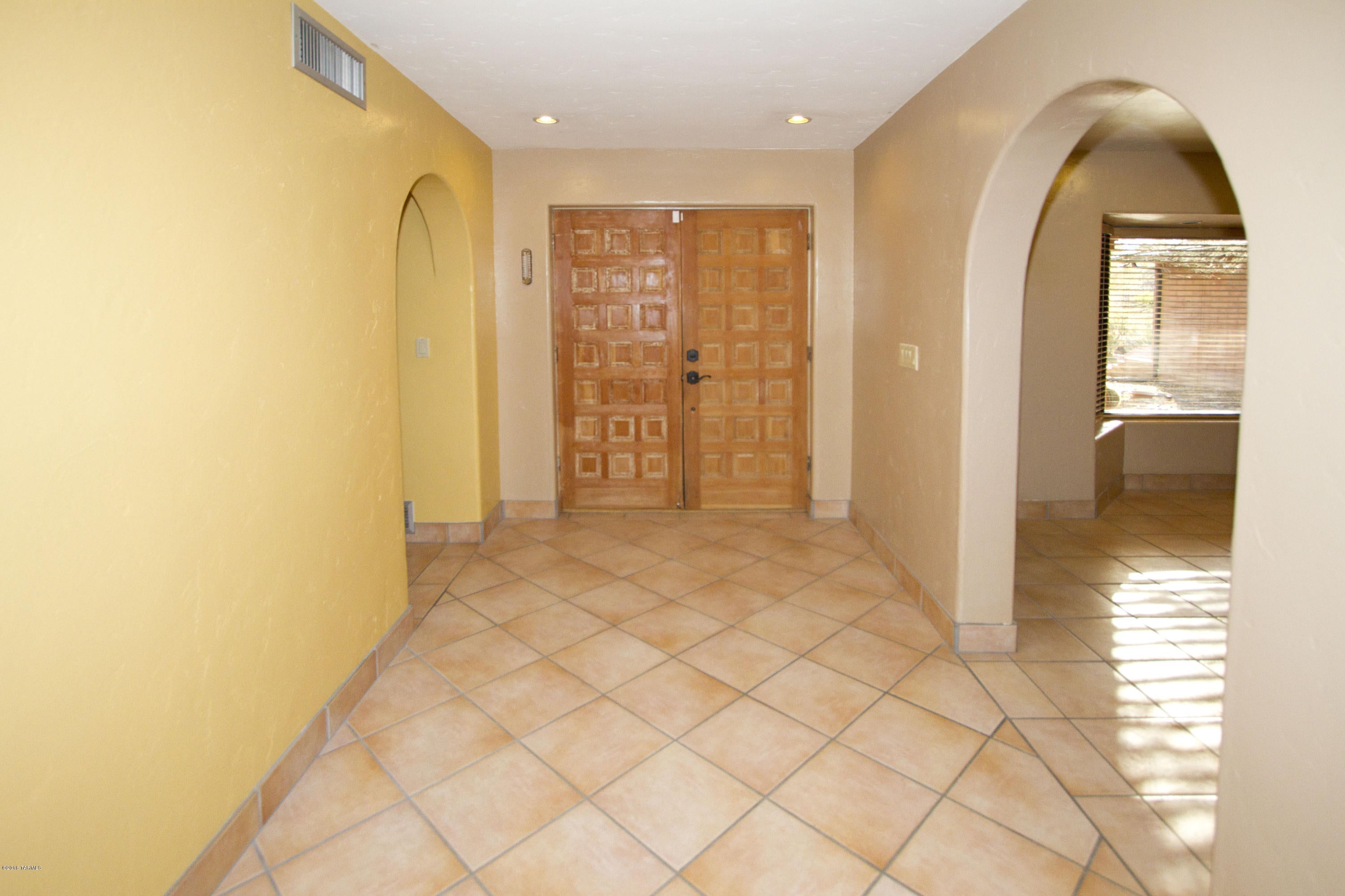 Oracle Foothills Estates NO. 7 (301-383) - Residential Lease