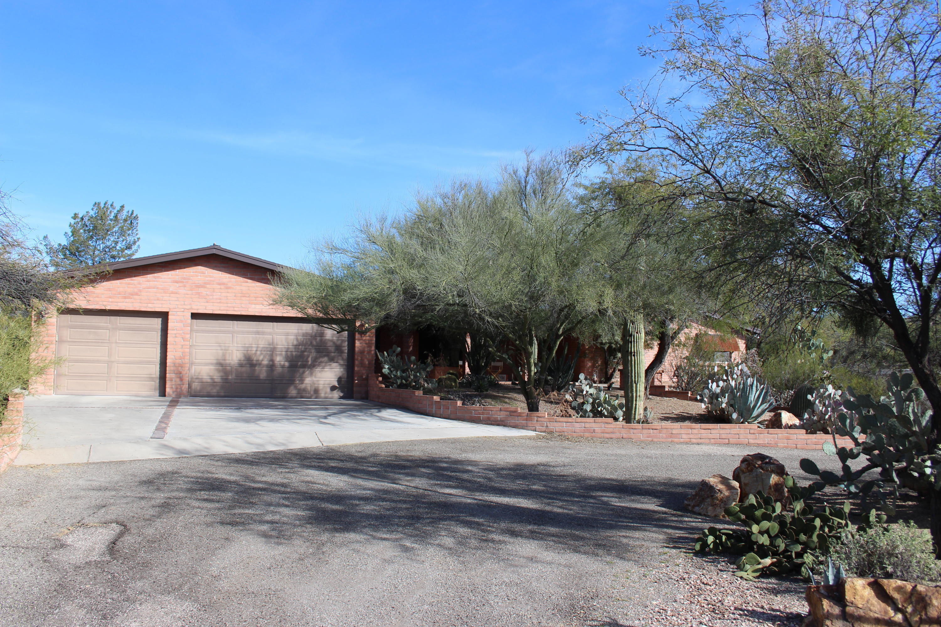Oracle Foothills Estates NO. 7 (301-383) - Residential Lease