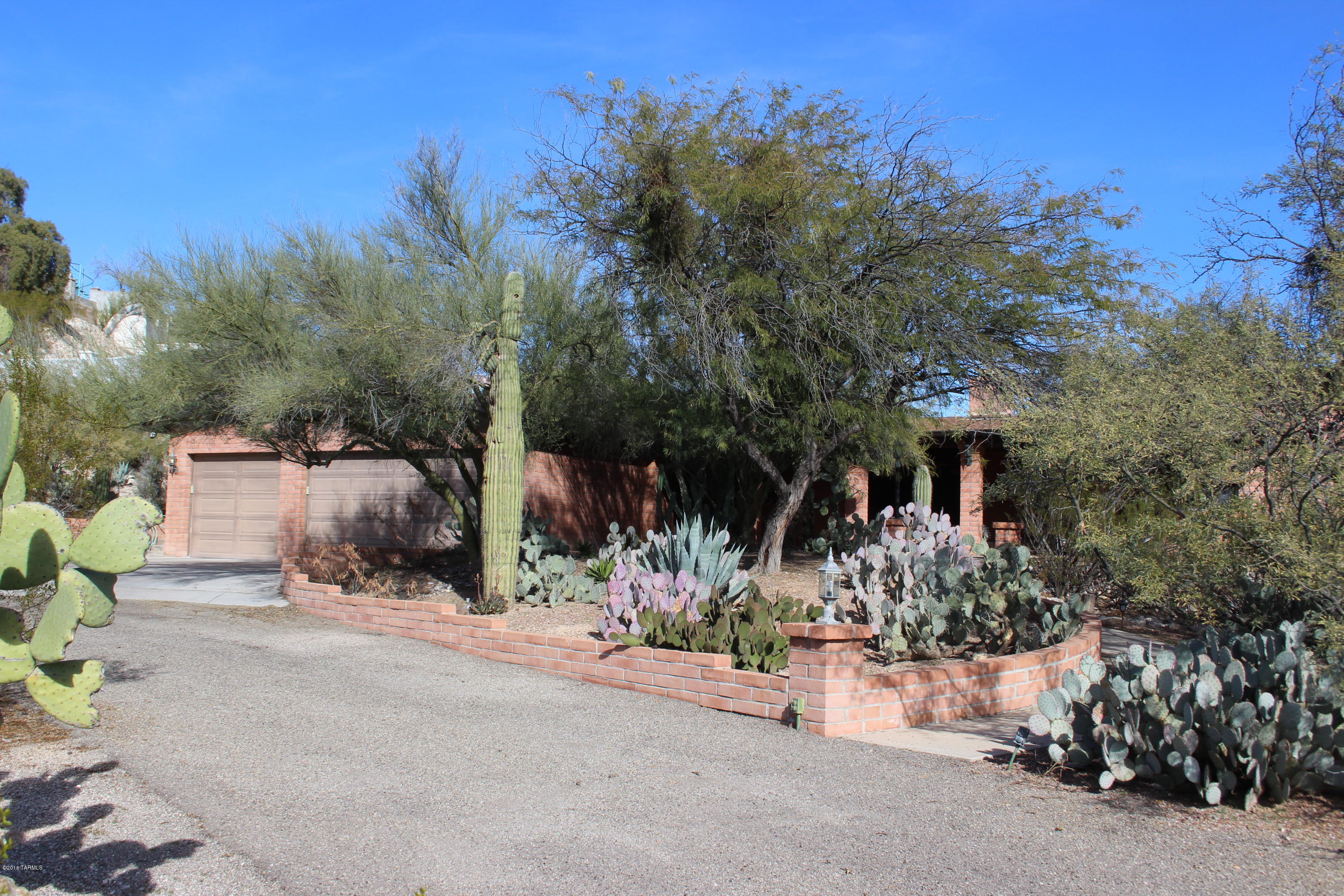 Oracle Foothills Estates NO. 7 (301-383) - Residential Lease