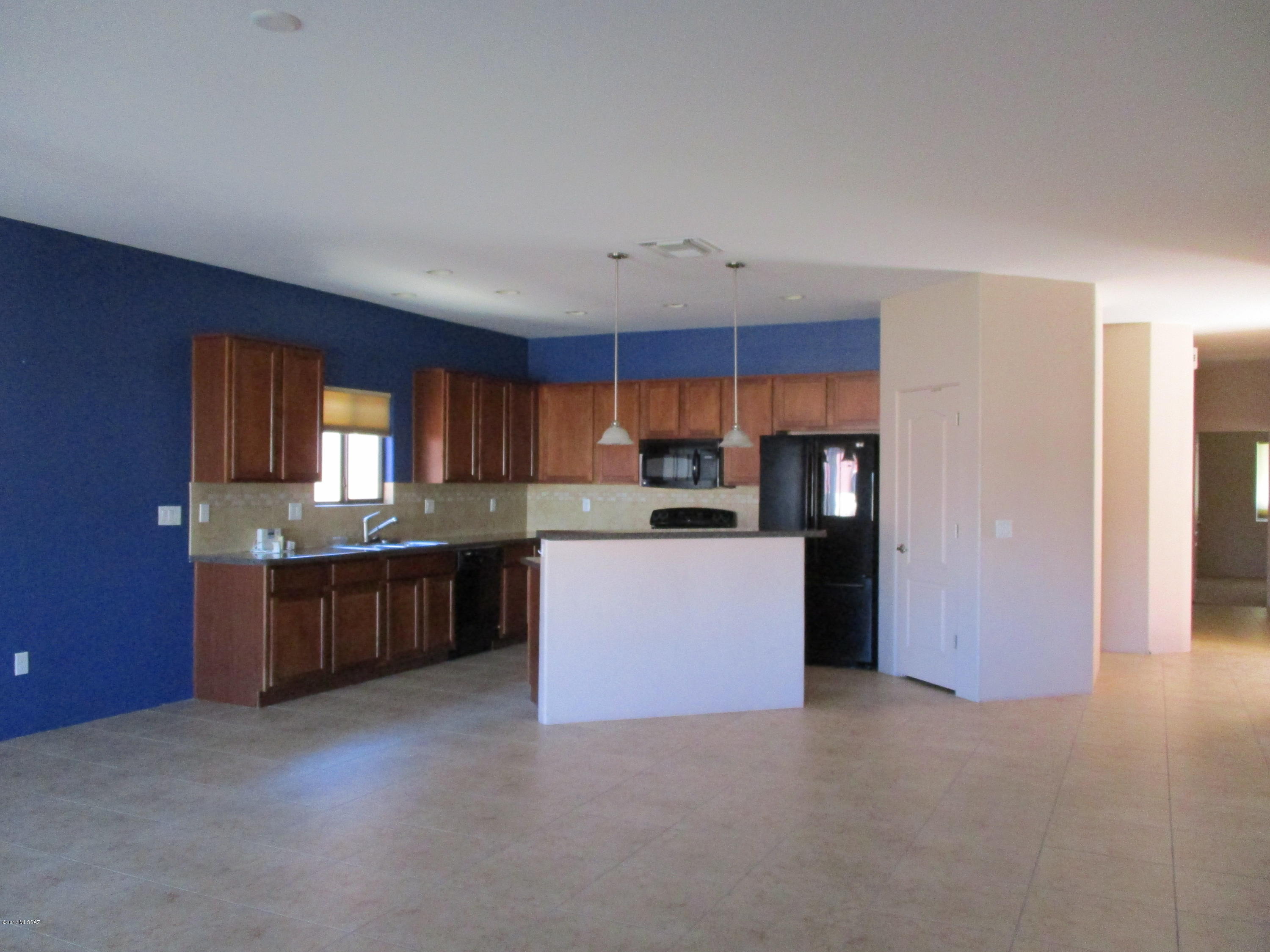 Silverbell Vista (1-40) - Residential Lease