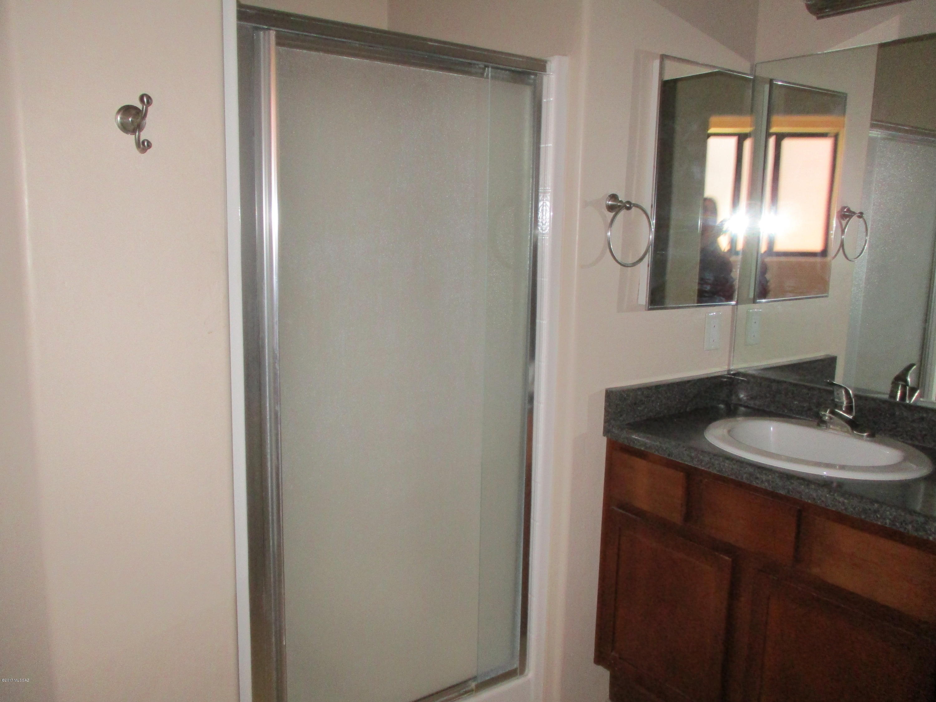 Silverbell Vista (1-40) - Residential Lease