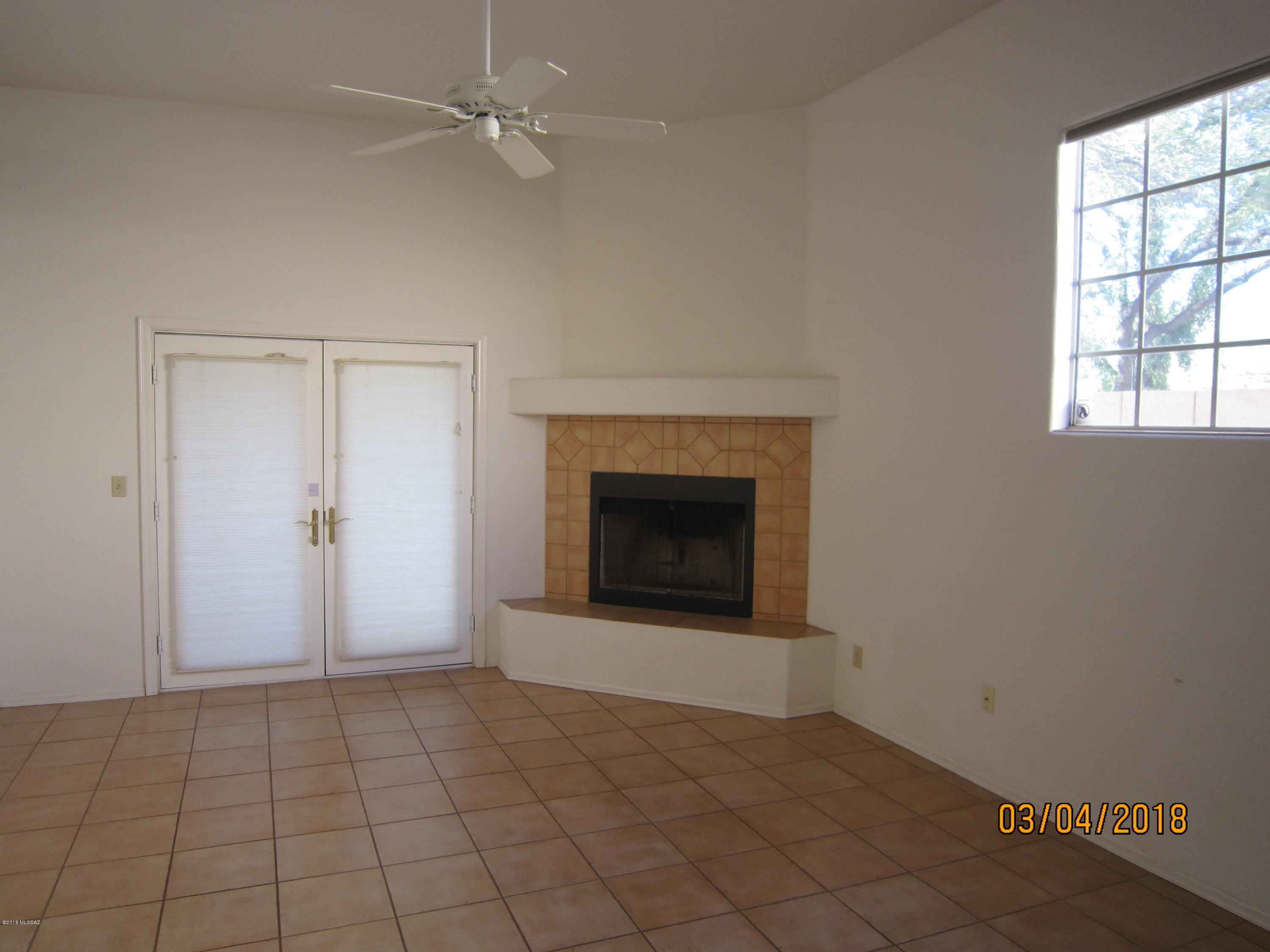 Mesquite Creek II  (1-118) - Residential Lease