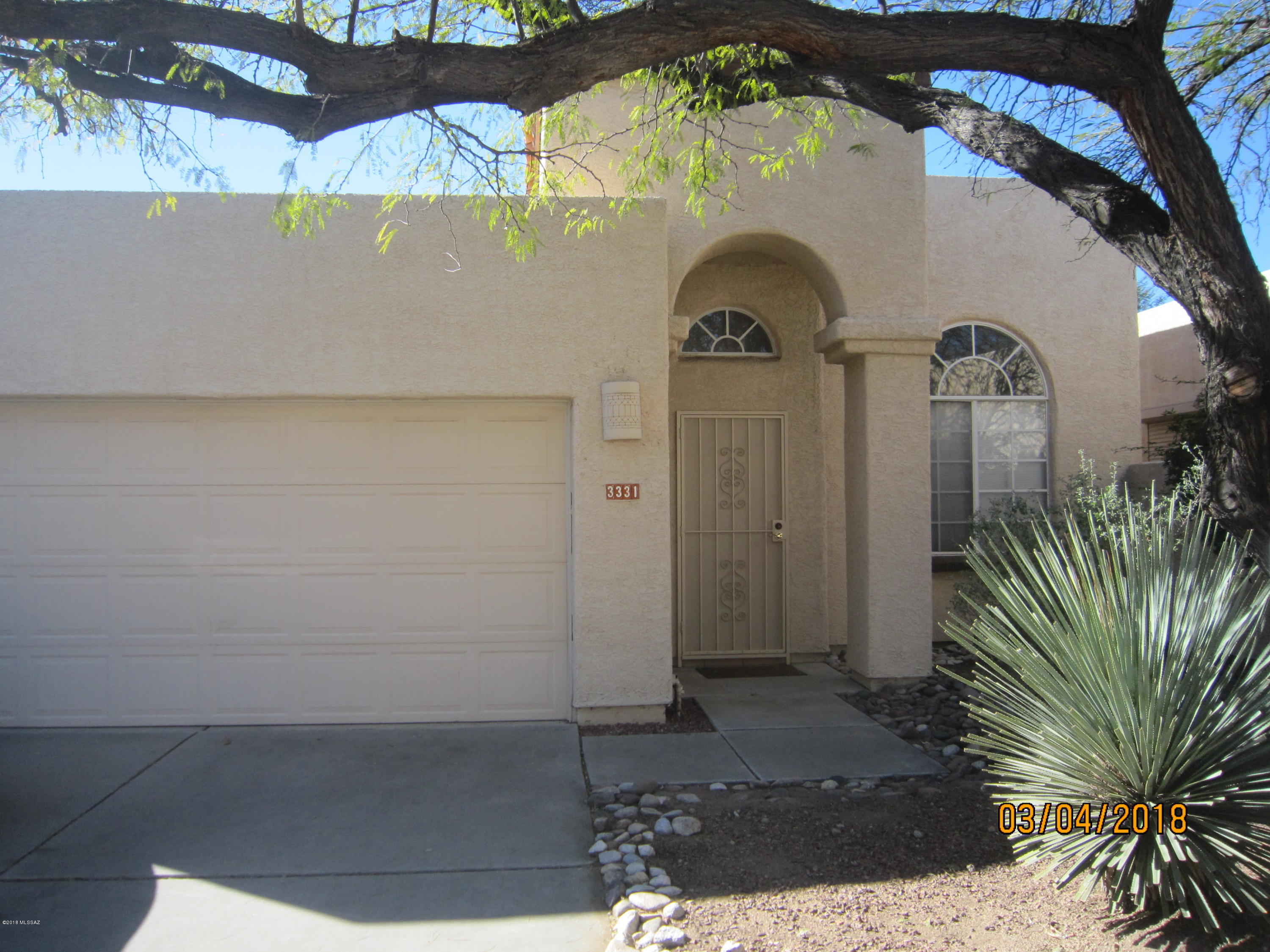 Mesquite Creek II  (1-118) - Residential Lease