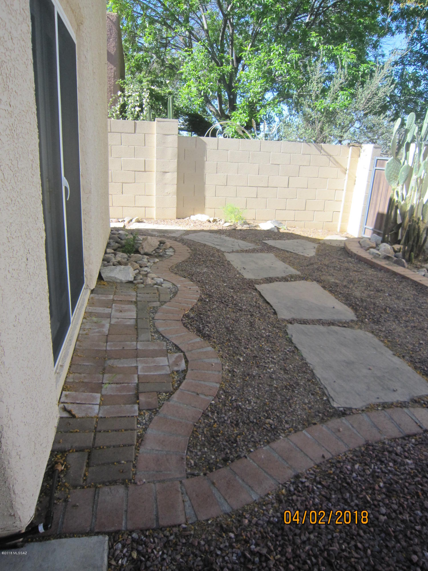 Mesquite Creek II  (1-118) - Residential Lease