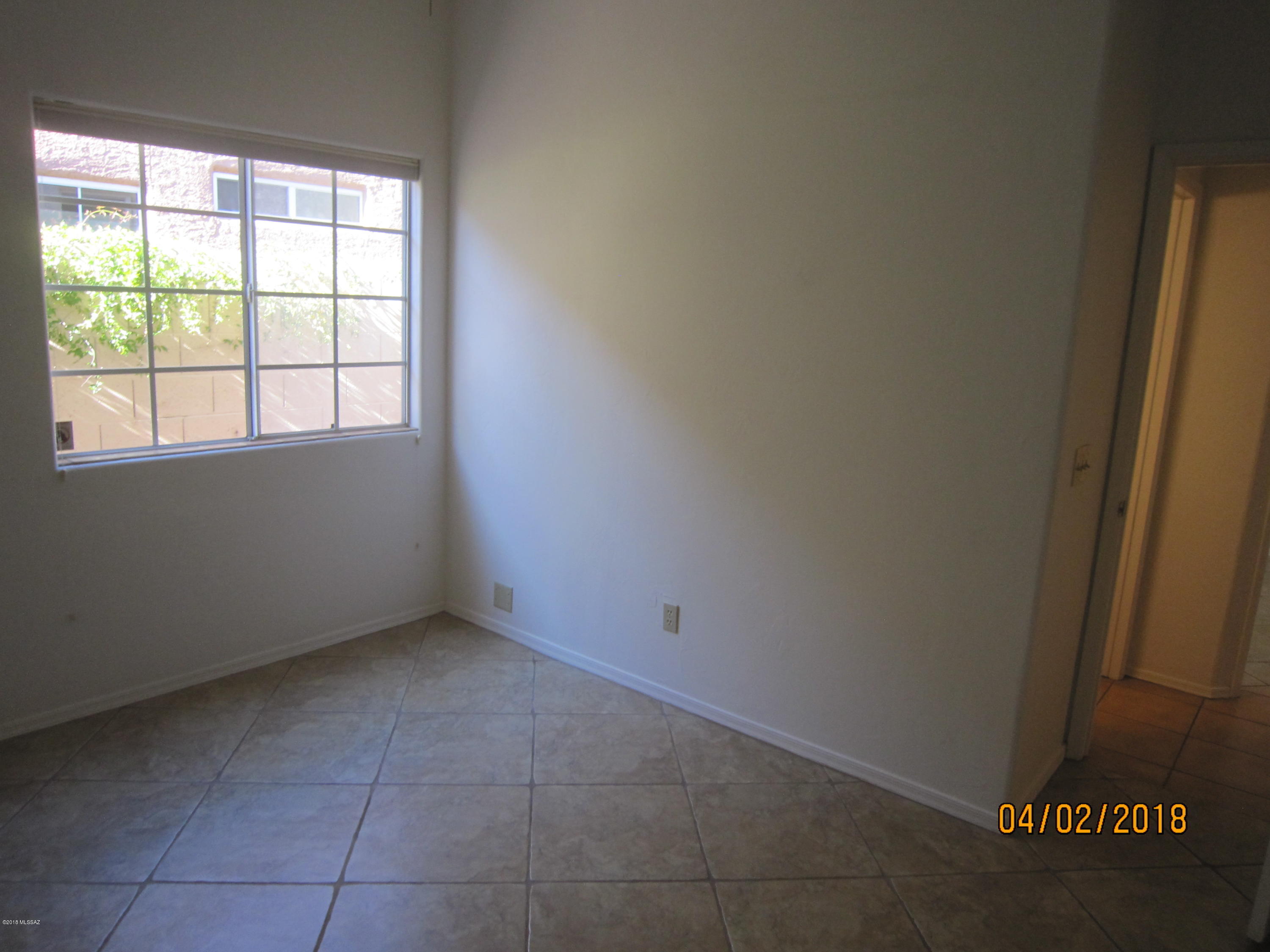 Mesquite Creek II  (1-118) - Residential Lease