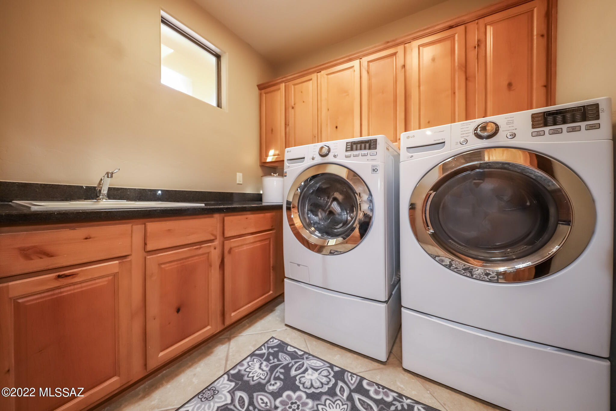 Outpost Estates (1-12) - Residential