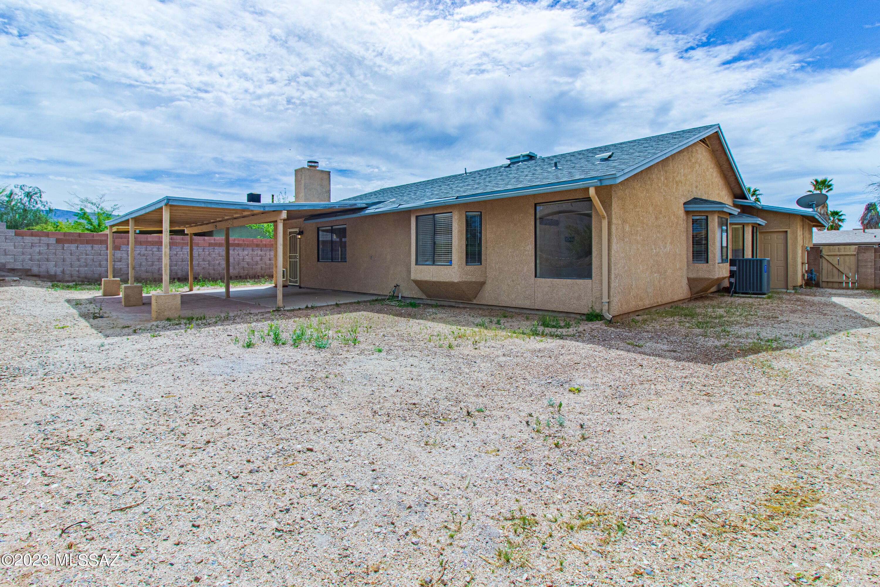 Falcon Point (1-170) - Residential Lease
