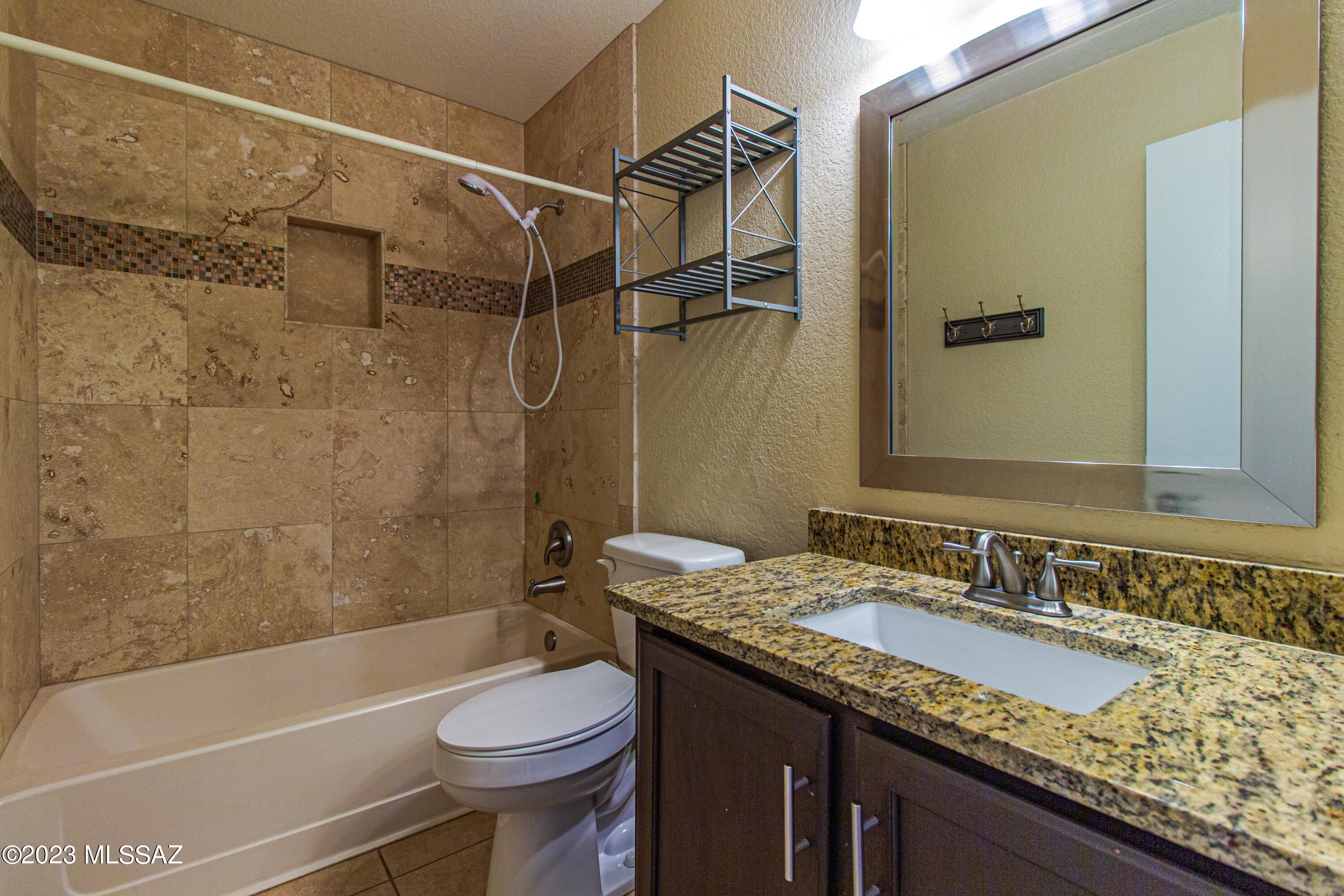 Falcon Point (1-170) - Residential Lease