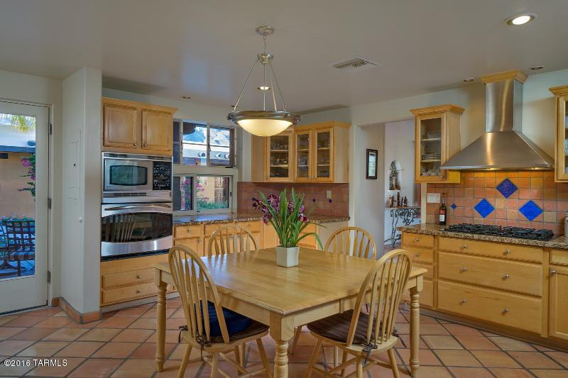 Catalina Foothills Estates NO. 3 - Residential