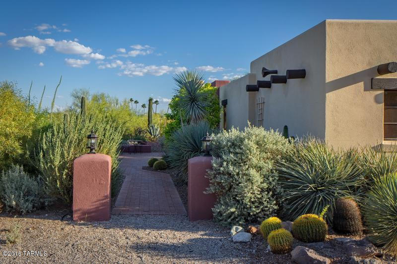 Catalina Foothills Estates NO. 3 - Residential
