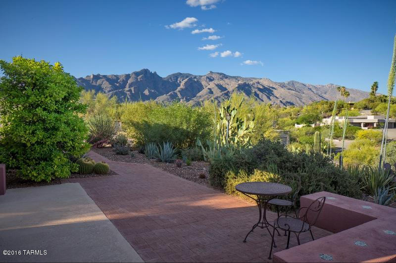 Catalina Foothills Estates NO. 3 - Residential