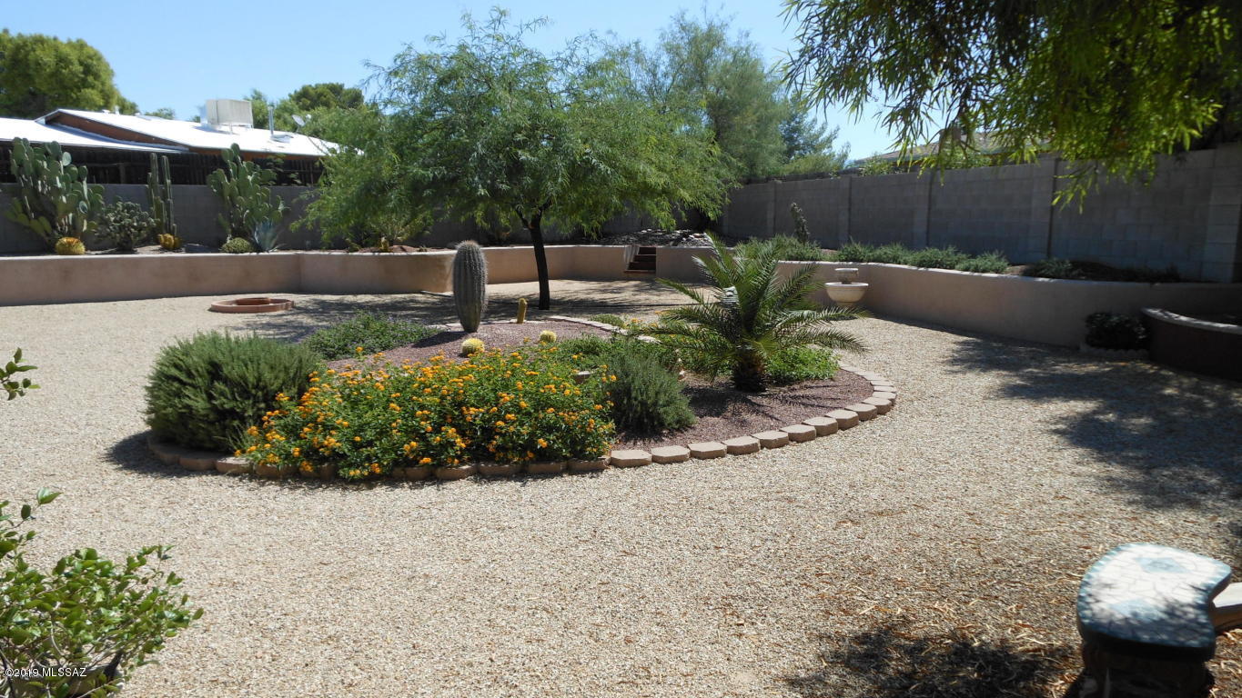 Lincoln Ridge (1-207) - Residential