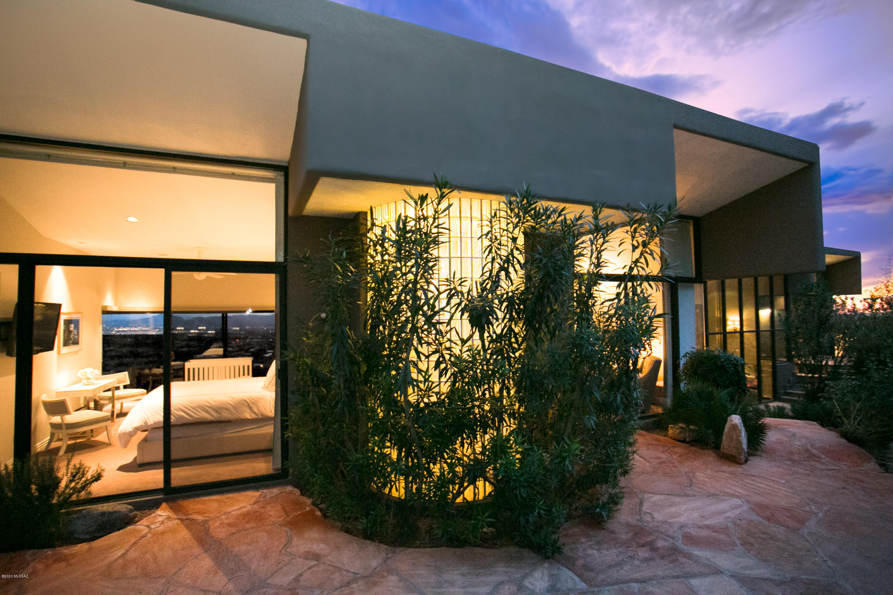 Sin Vacas (1-127 & 129-235) - Residential