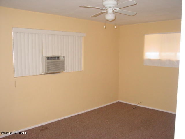 Santa Catalina - Residential Lease