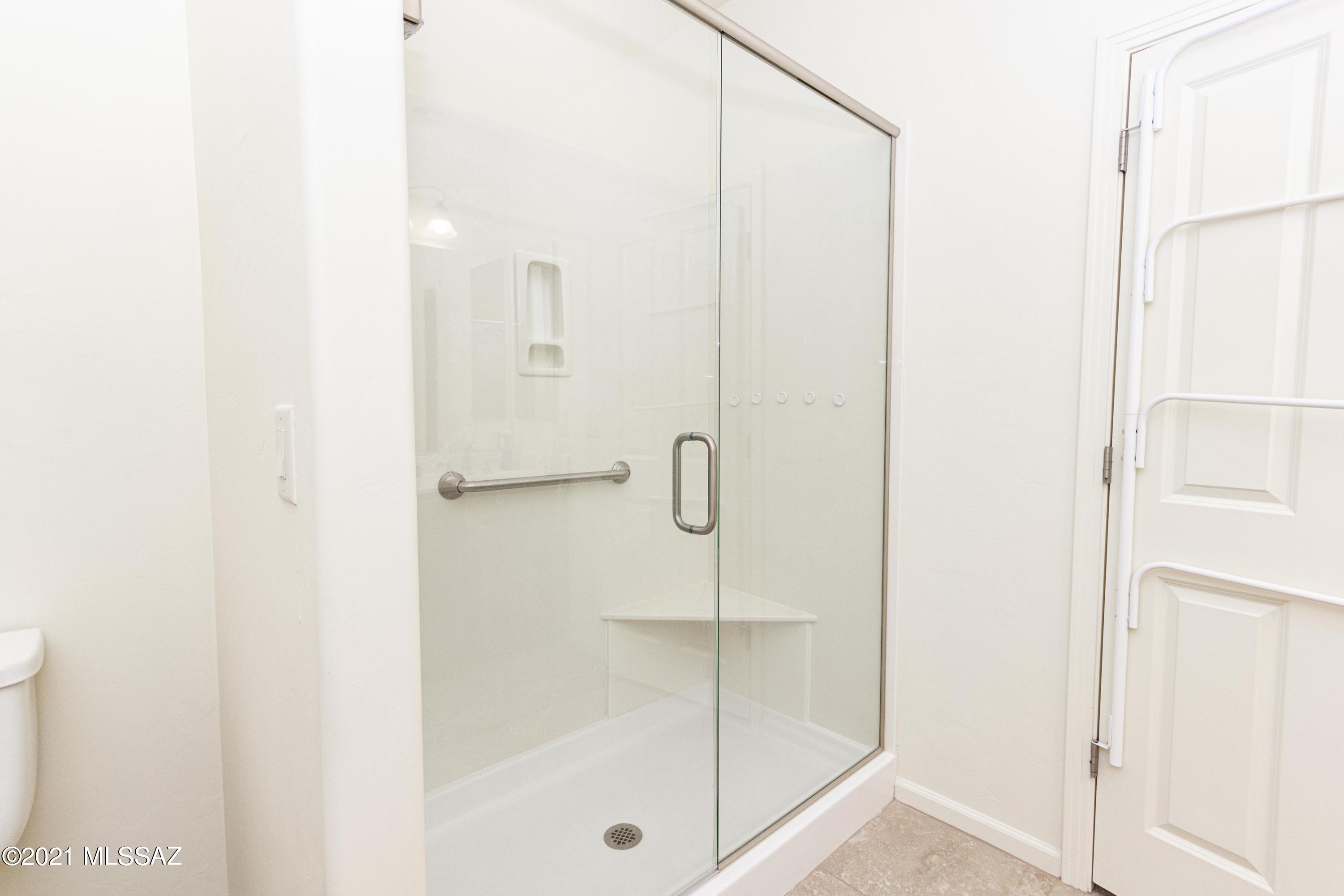 Quail Creek II Unit 33B SQ20161810746 - Residential