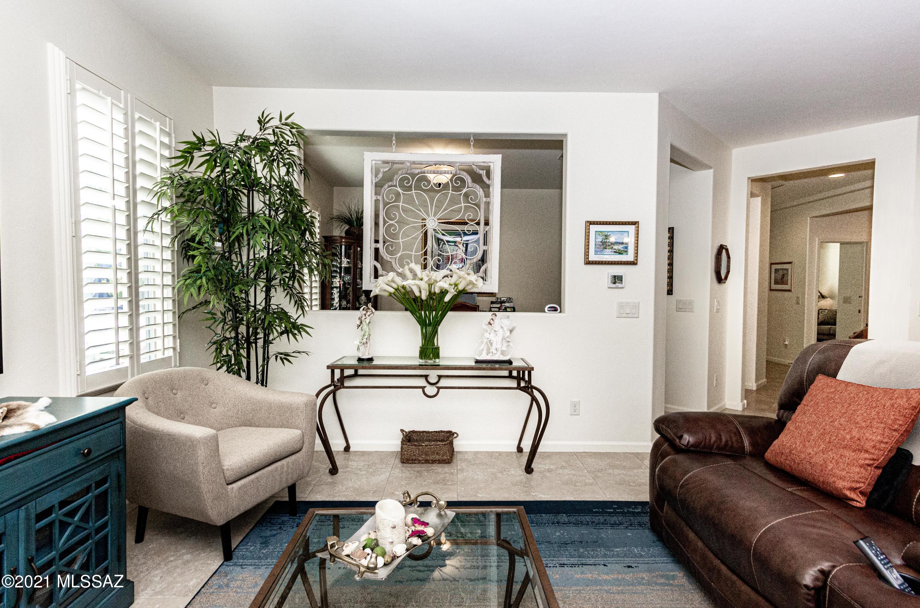 Quail Creek II Unit 33B SQ20161810746 - Residential