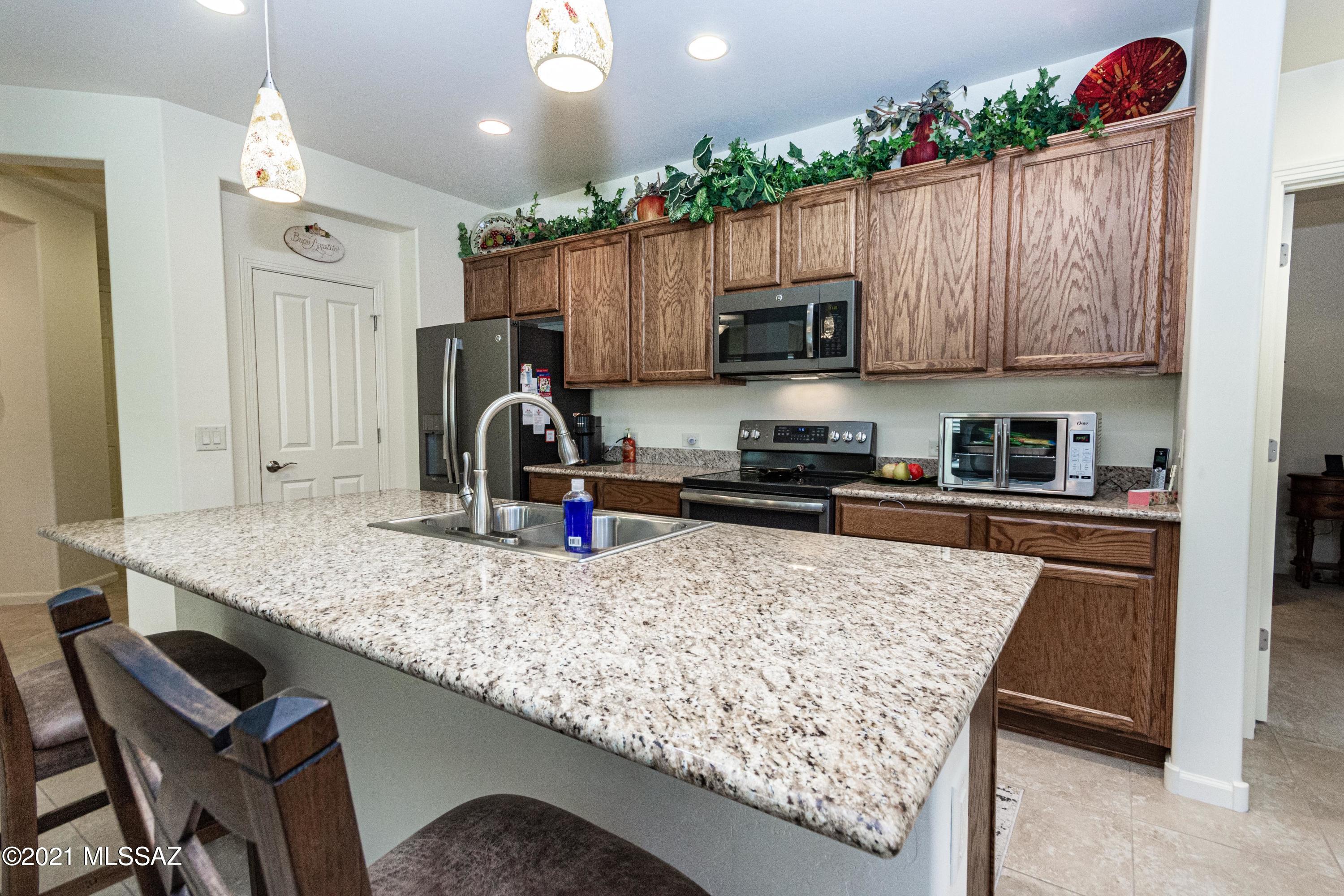 Quail Creek II Unit 33B SQ20161810746 - Residential
