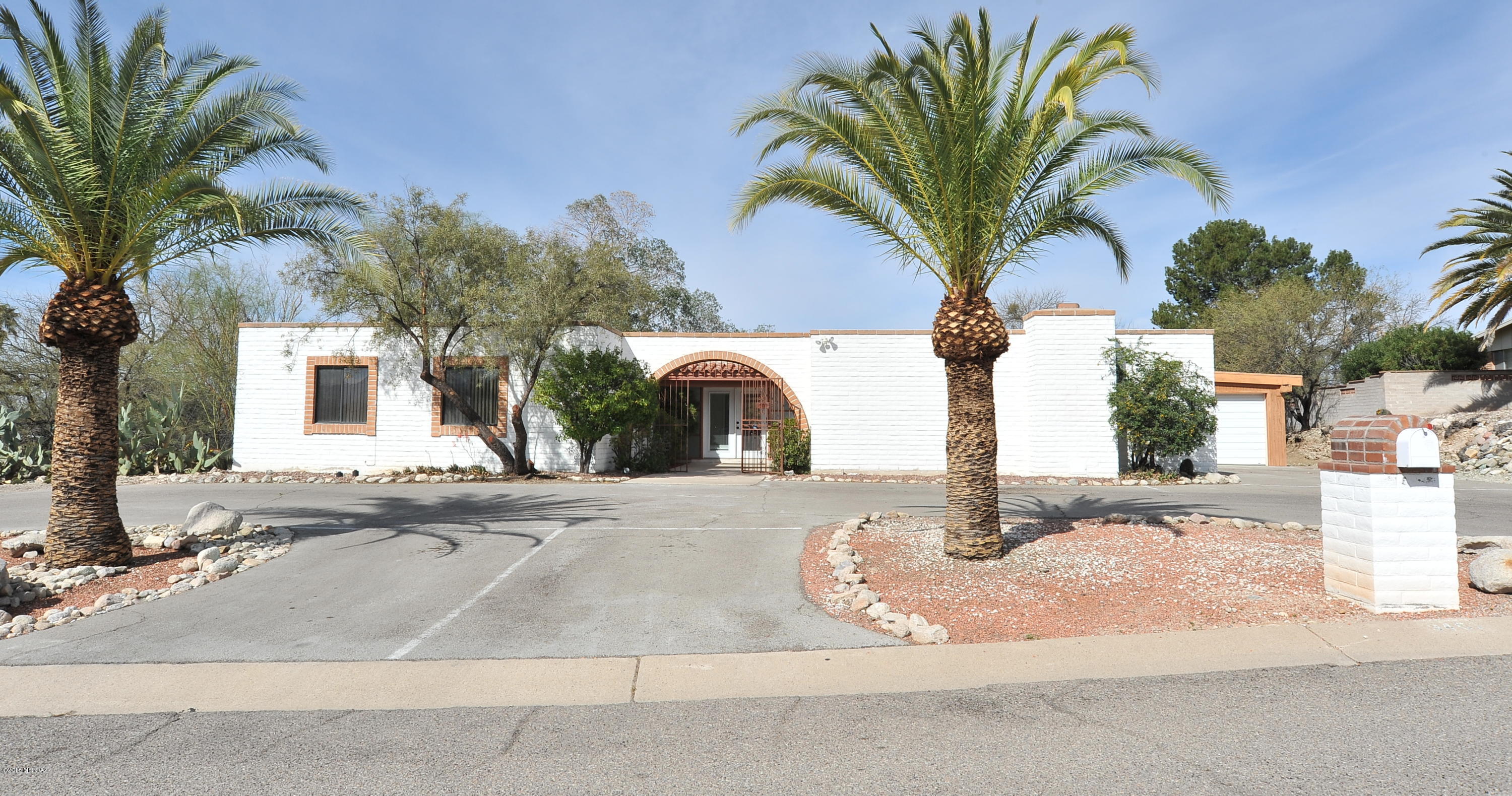 Sabino Vista NO. 3 (1-28) - Residential