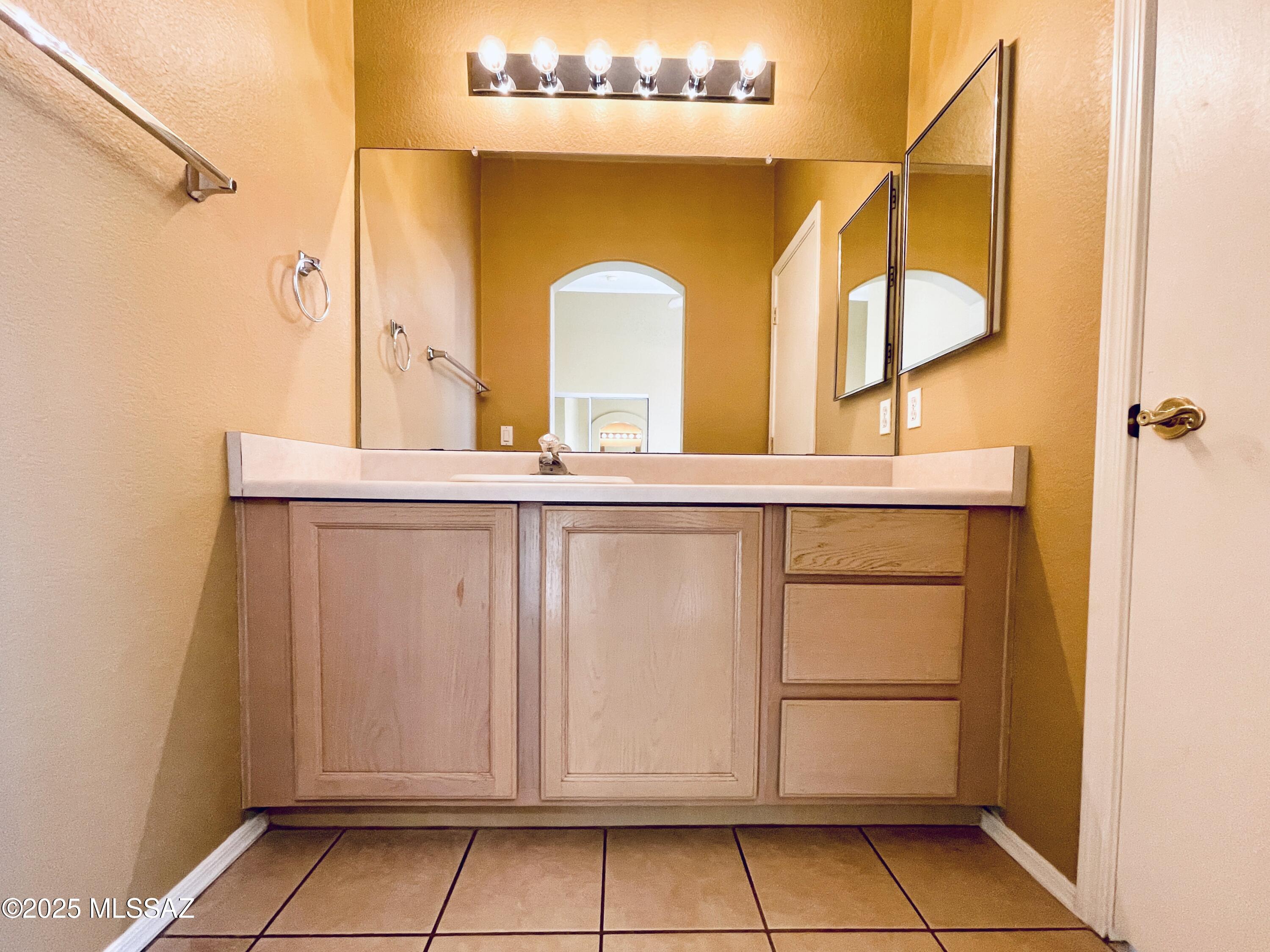 Continental Ranch Desert Traditions 1 (1-48) - Residential Lease