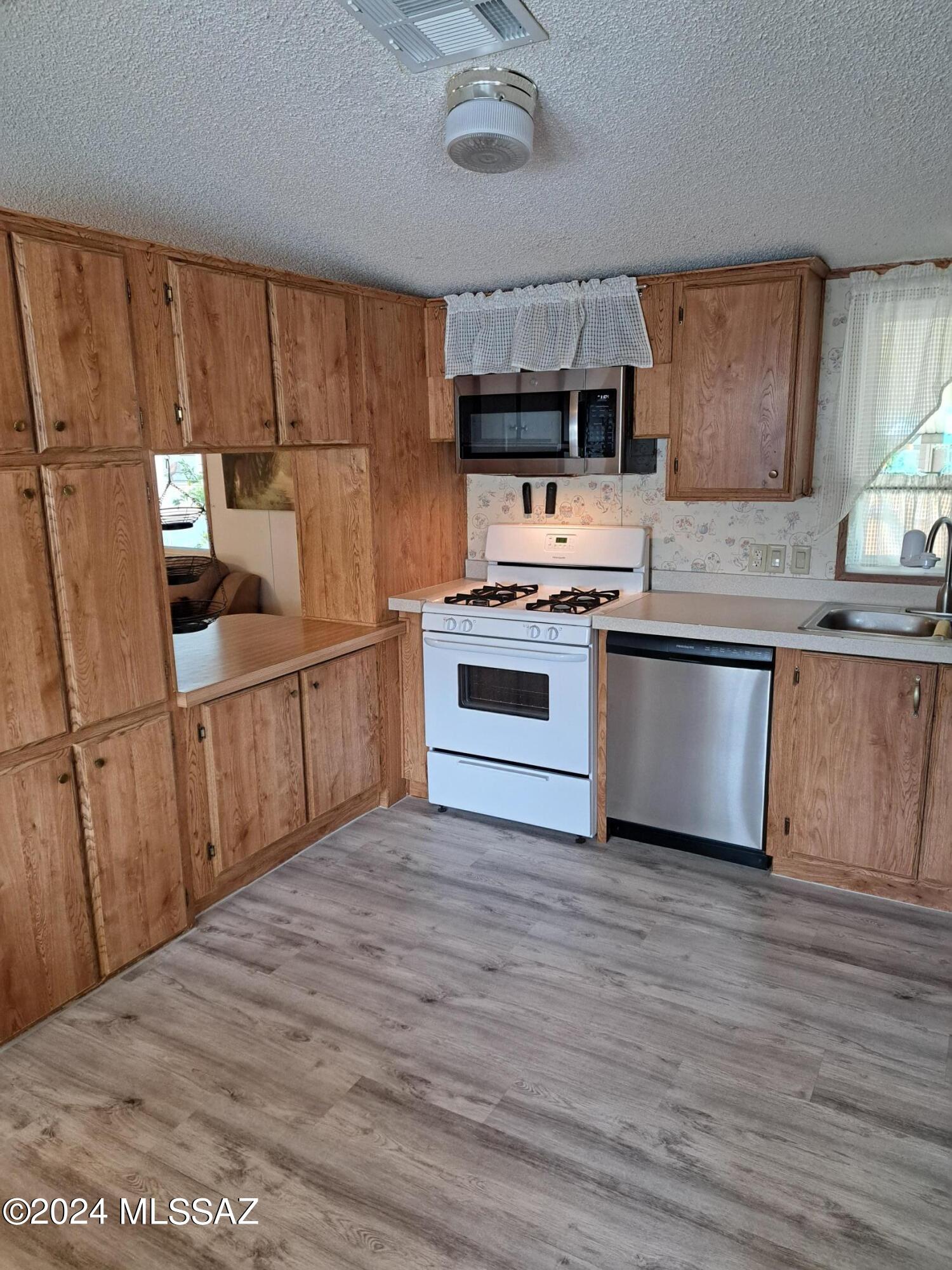 Tucson Estates (1-634) - Residential