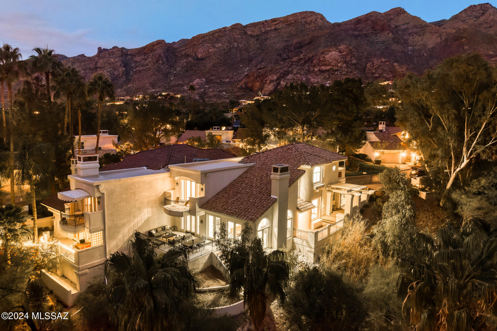 El Diamante Townhomes (1-15) - Residential