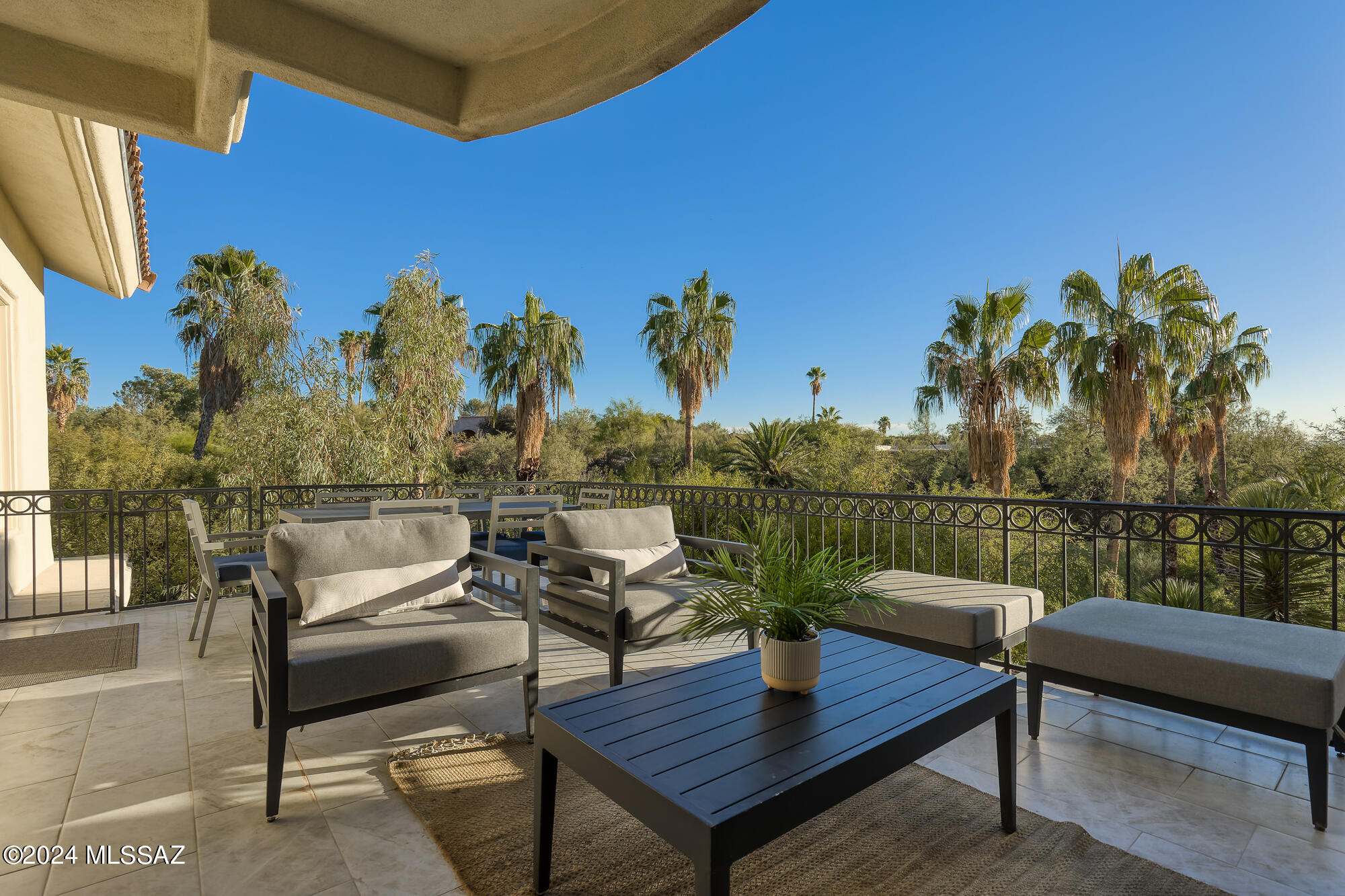 El Diamante Townhomes (1-15) - Residential